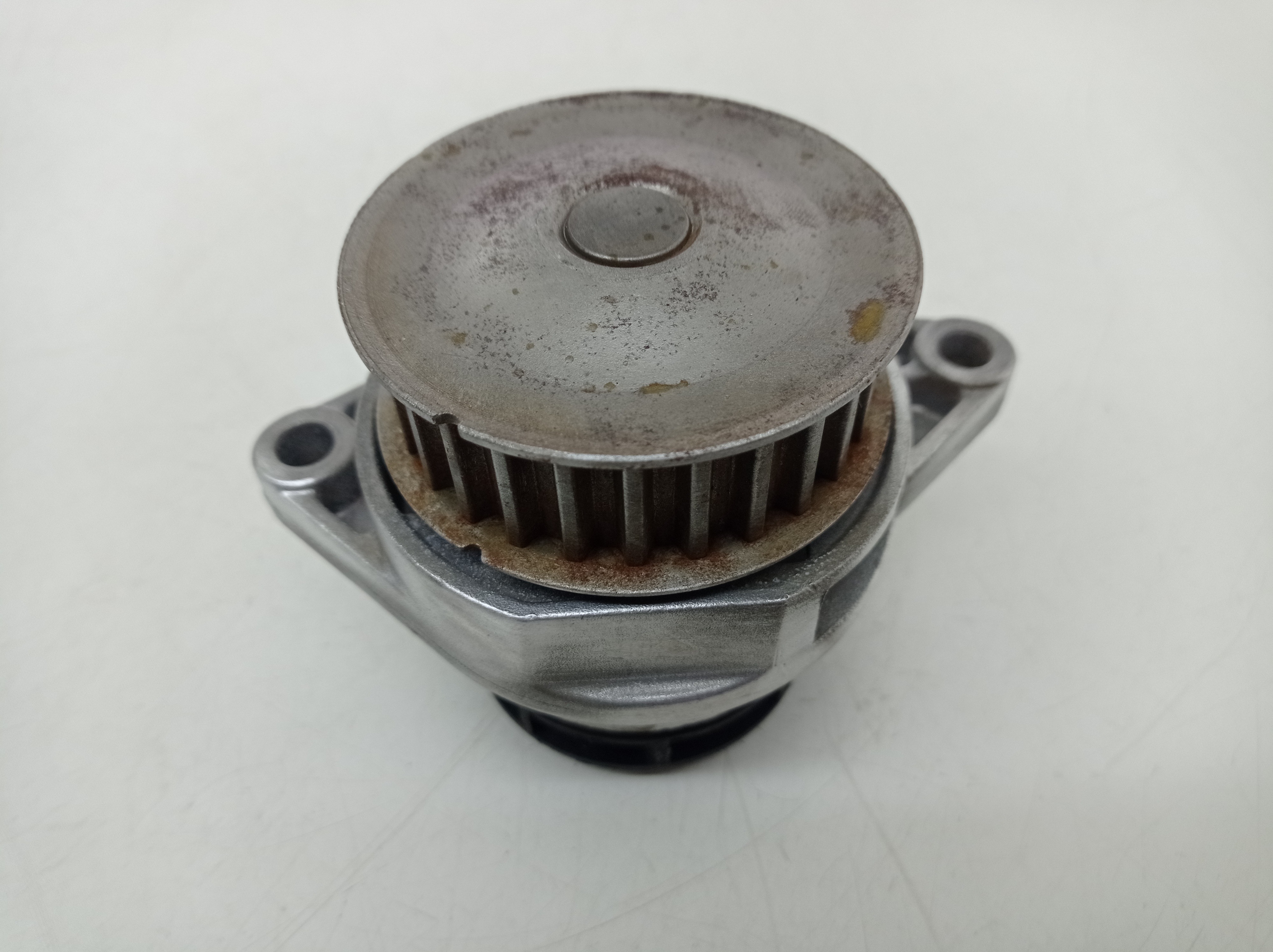Bomba De Agua Volkswagen Kombi 1.4 8v 2013 Mecanico Flex 5