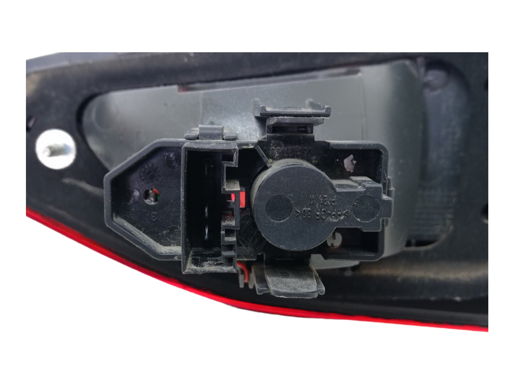 Lanterna Tampa Traseira Esquerda Bmw X1 2011 2012 7