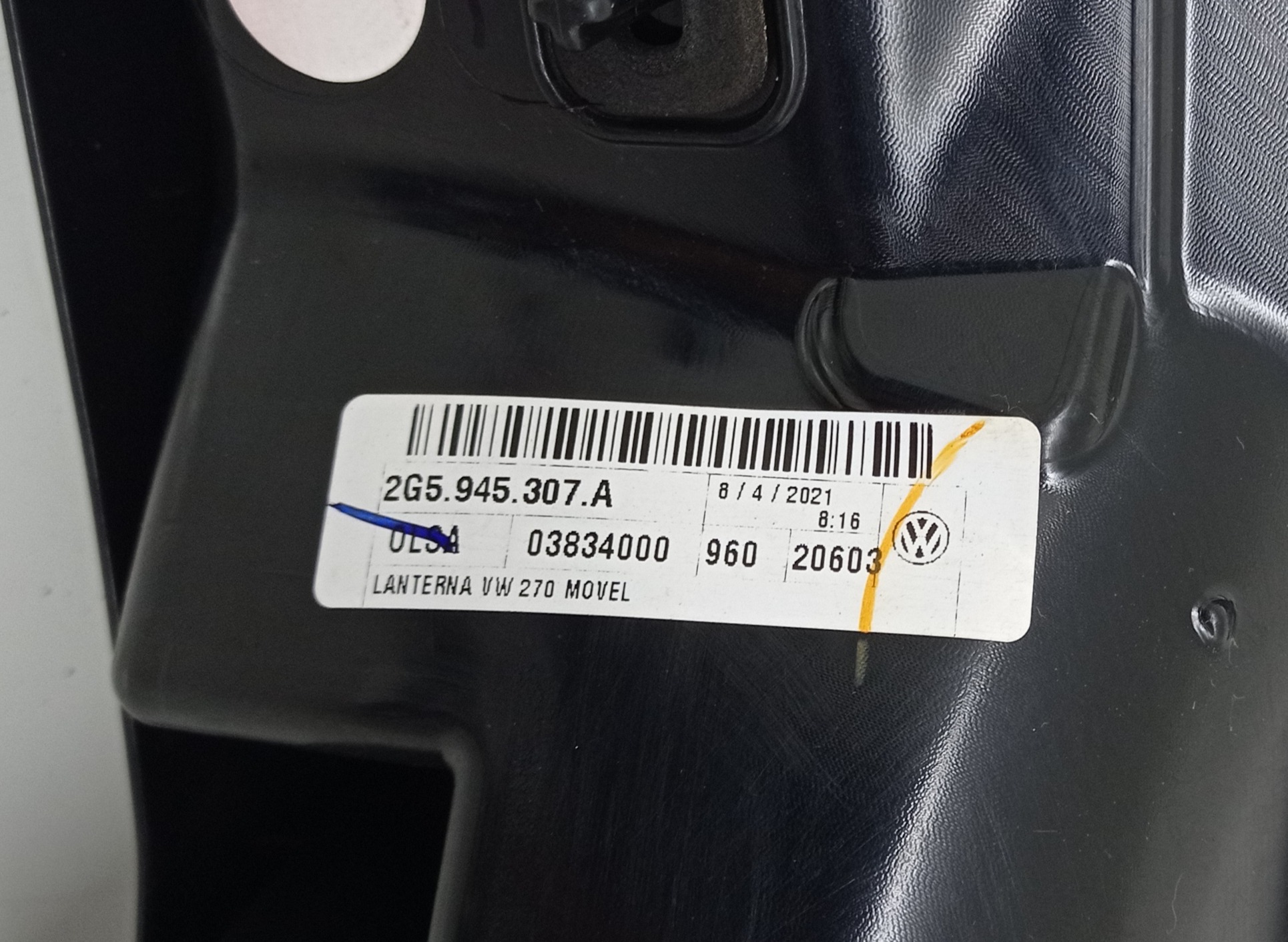 Lanterna Tampa Traseira Volkswagen Nivus 2021 9