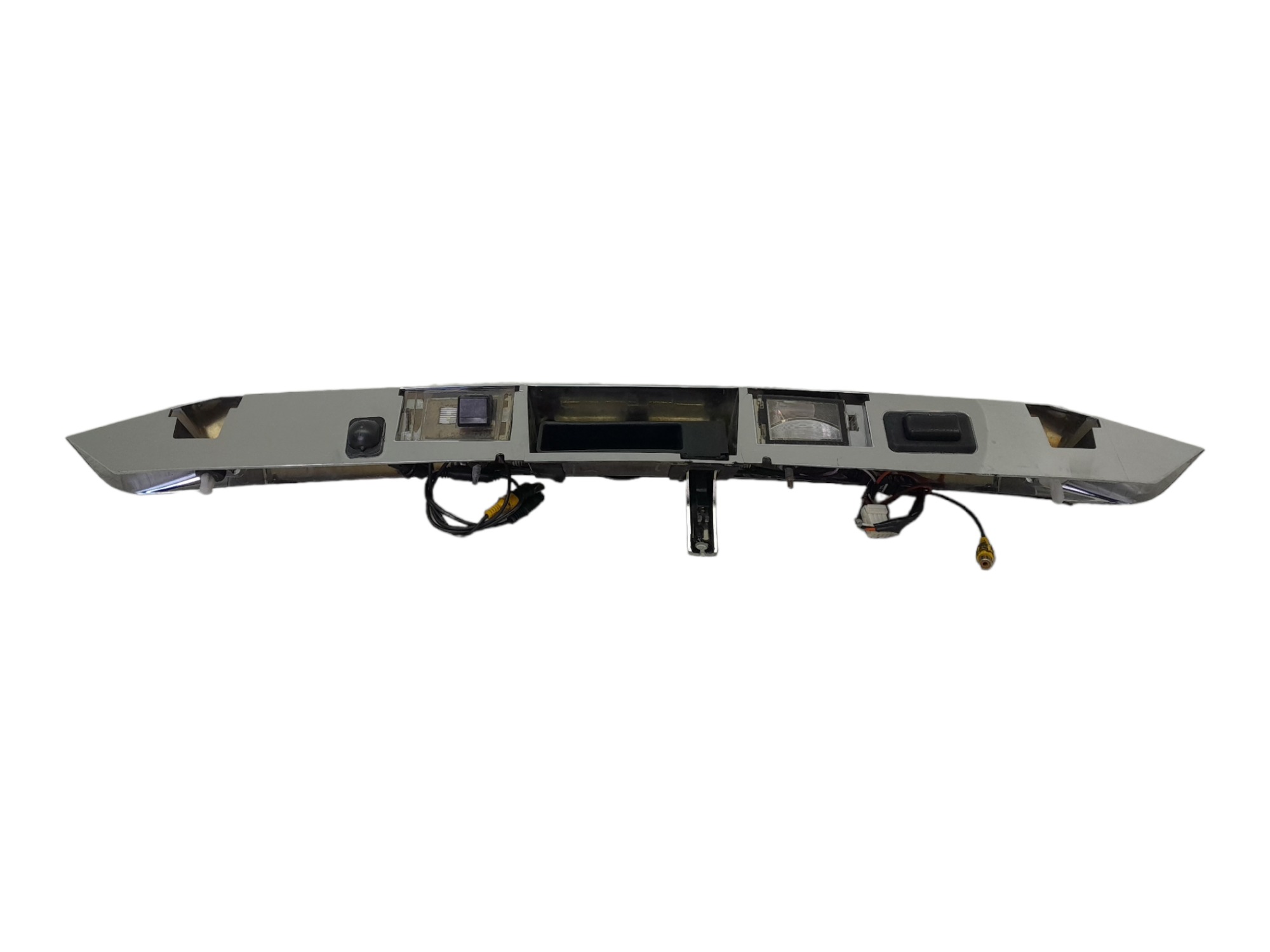 Aplique Tampa Traseira Com Camera Re Jeep Cherokee 2012 3