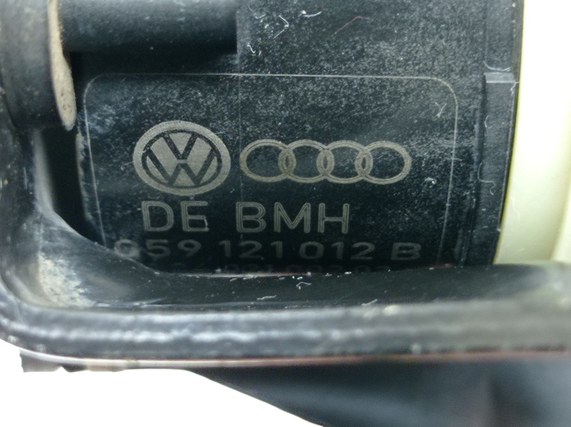 Bomba Agua Auxiliar Audi A4 Tfsi 2.0 Turbo Gasolina 2013 9