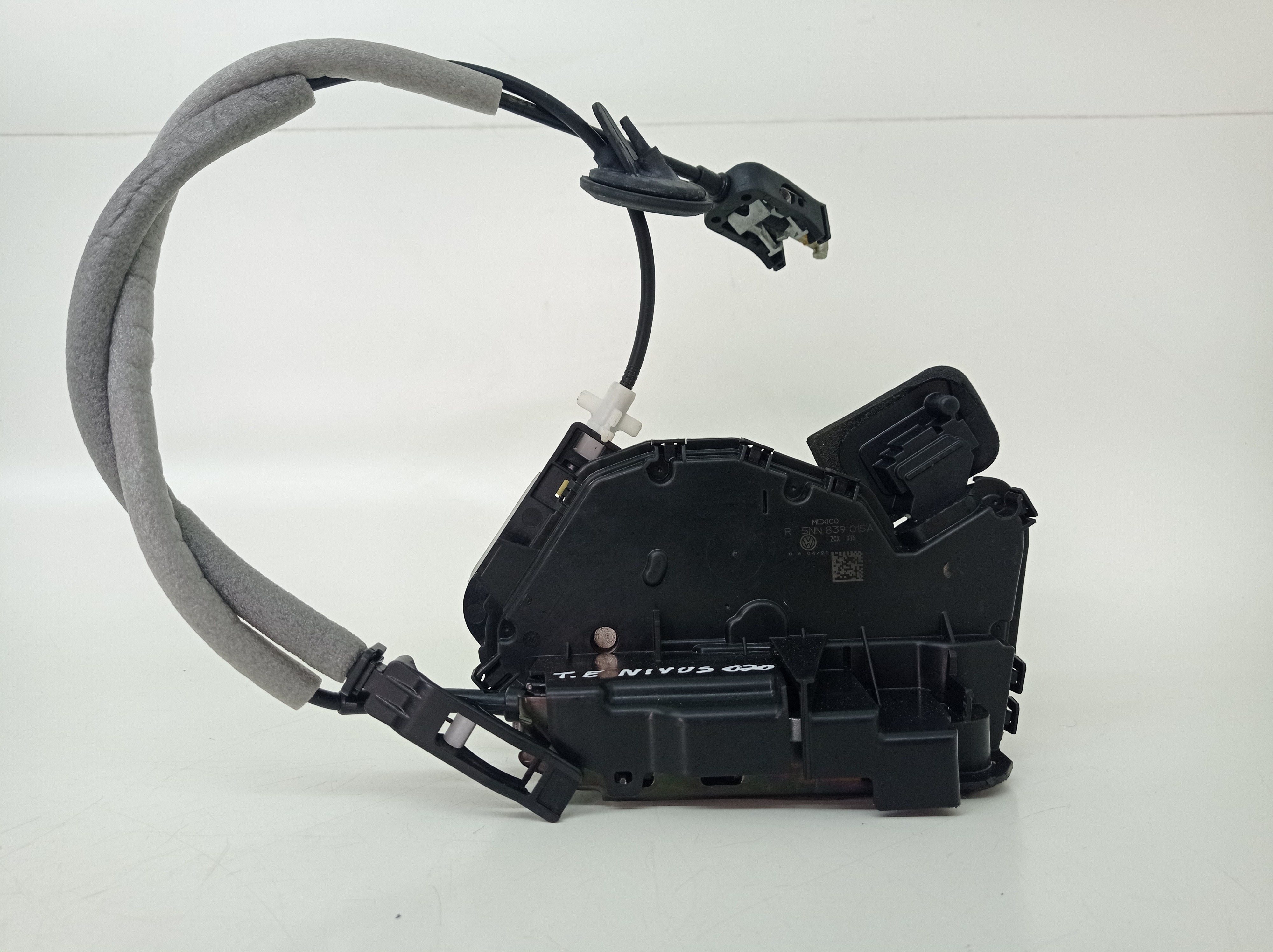 Fechadura Porta Traseira Esquerda Volkswagen Nivus 2021