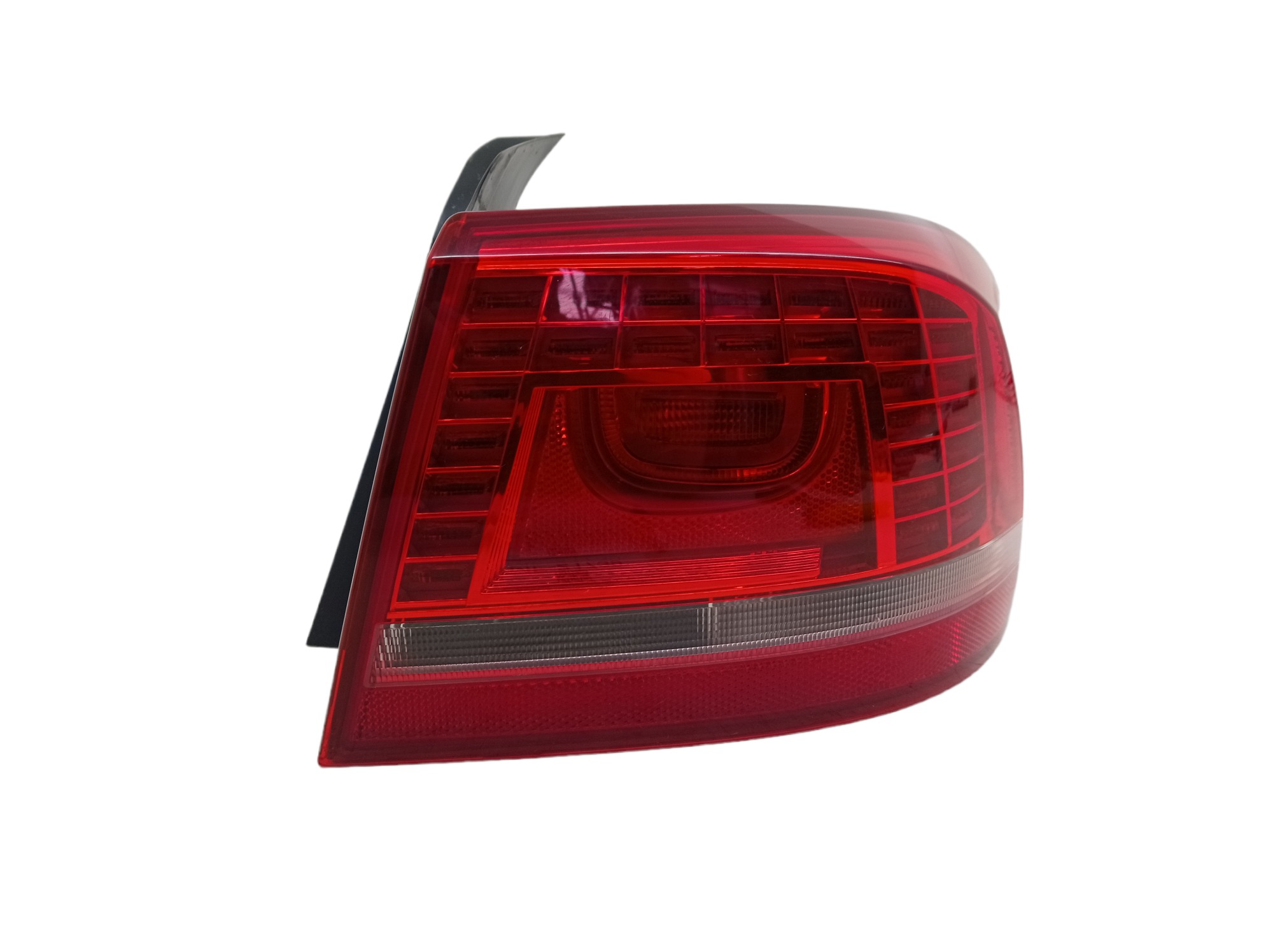 Lanterna Direita Em Led Volkswagen Passat 2012 Direito Vermelho 1