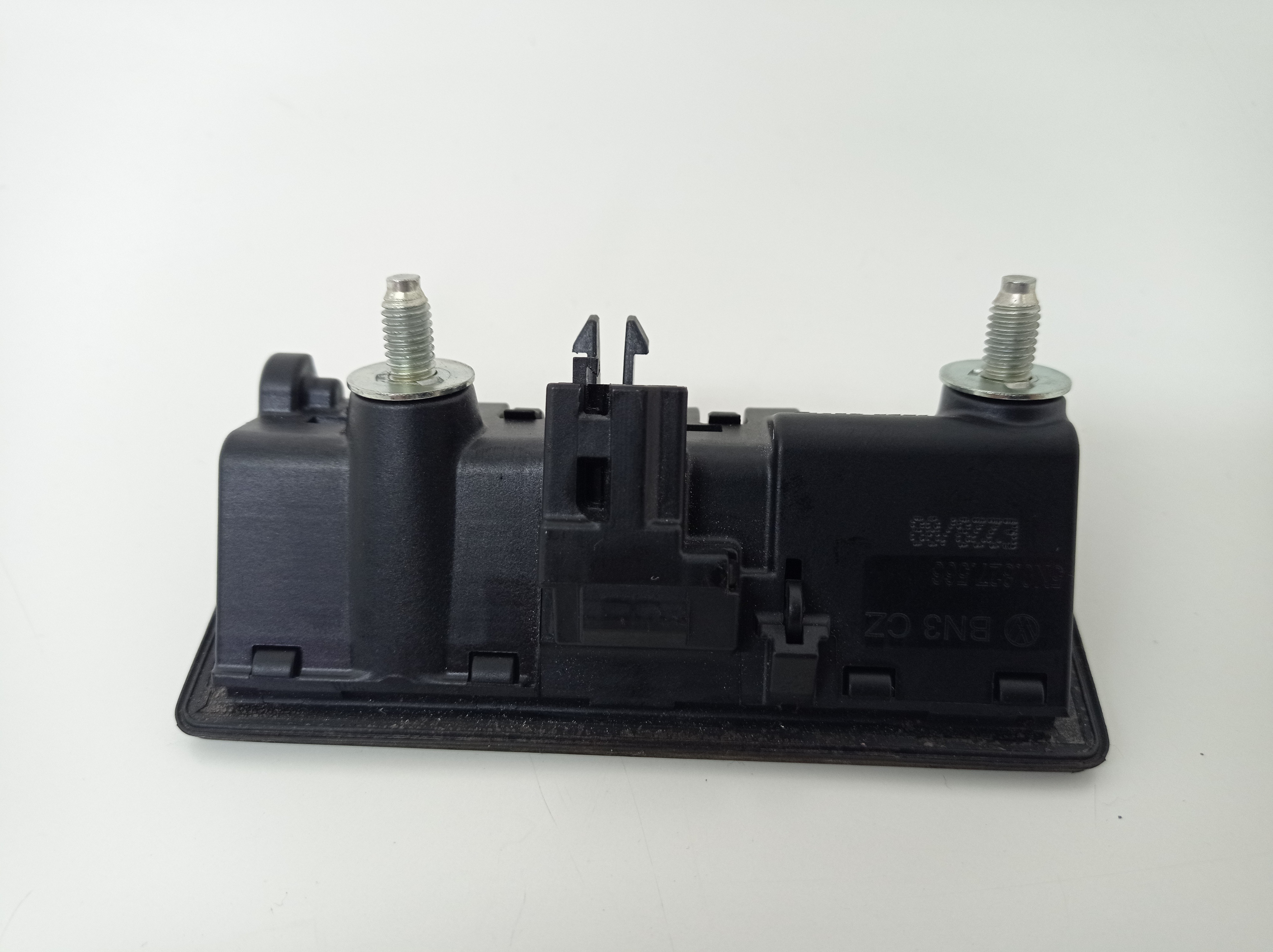 Macaneta Eletrica Tampa Traseira Volkswagen Passat 2009 3