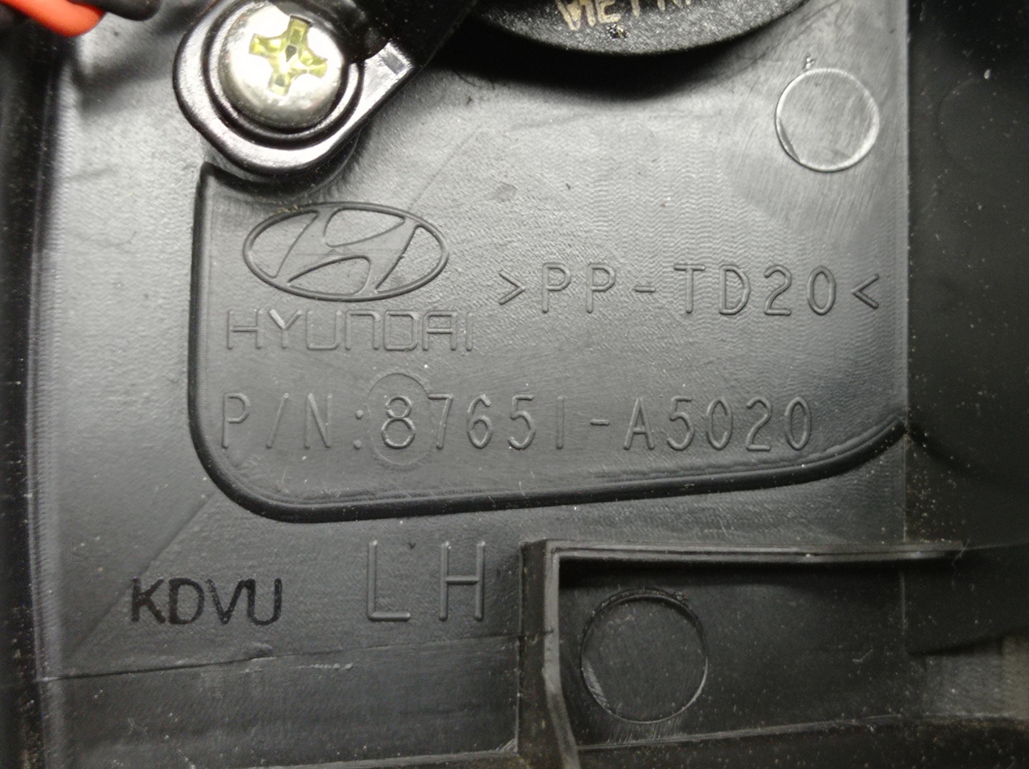 Acabamento Interno Retrovisor Esquerdo Hyundai I30 2016 – Preto 4