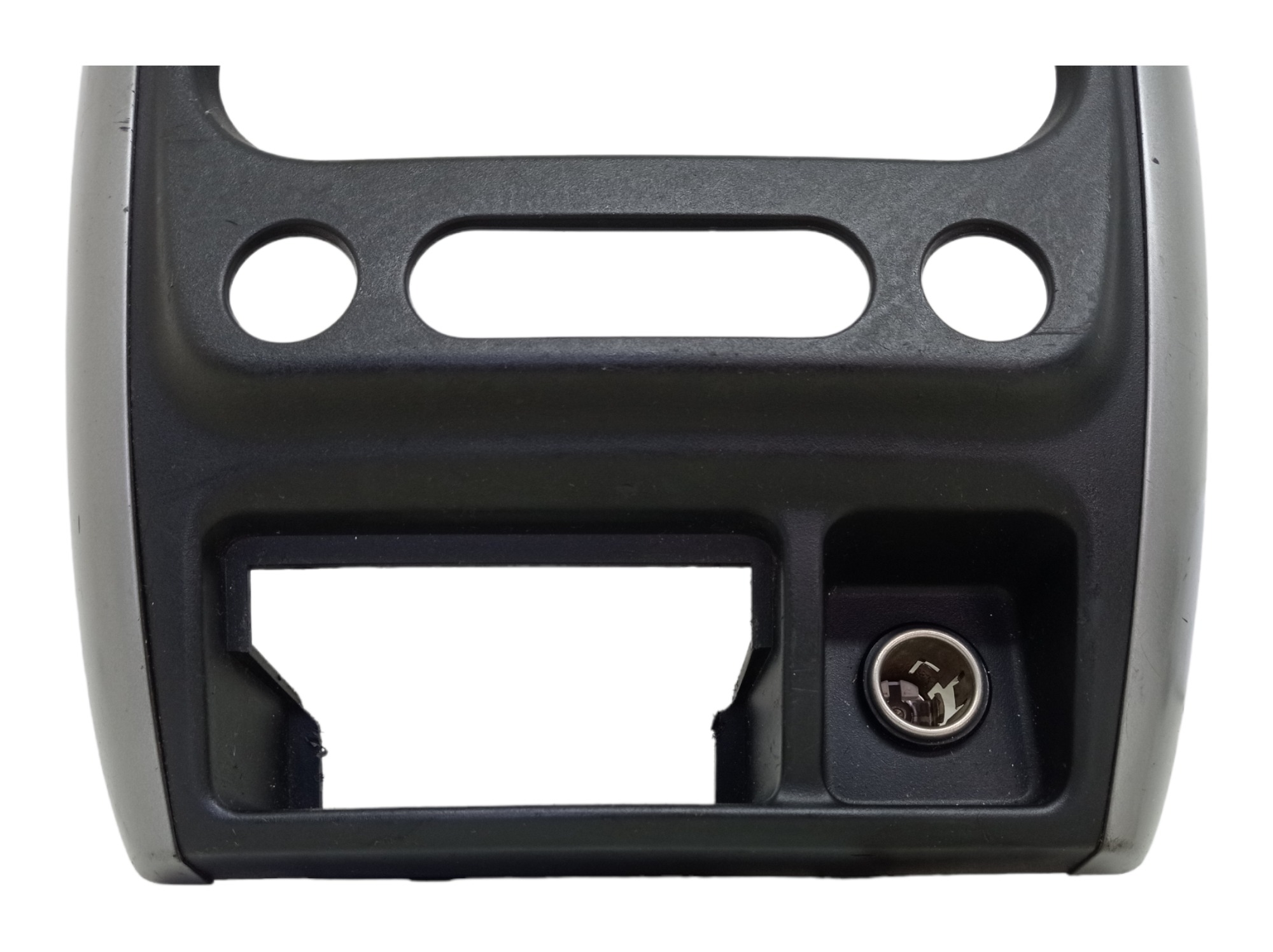 Moldura Central Painel Com Acendedor Suzuki Jimny 2016 3
