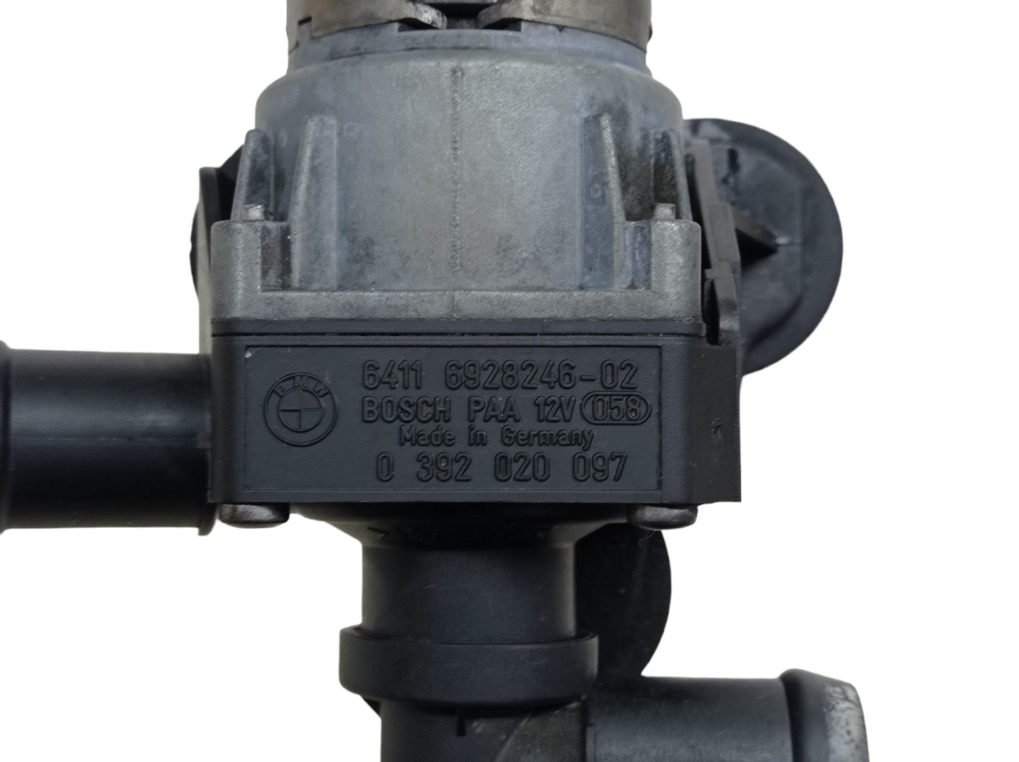 Bomba De Agua Auxiliar Bmw X1 2.0 16v Gasolina 2011 8