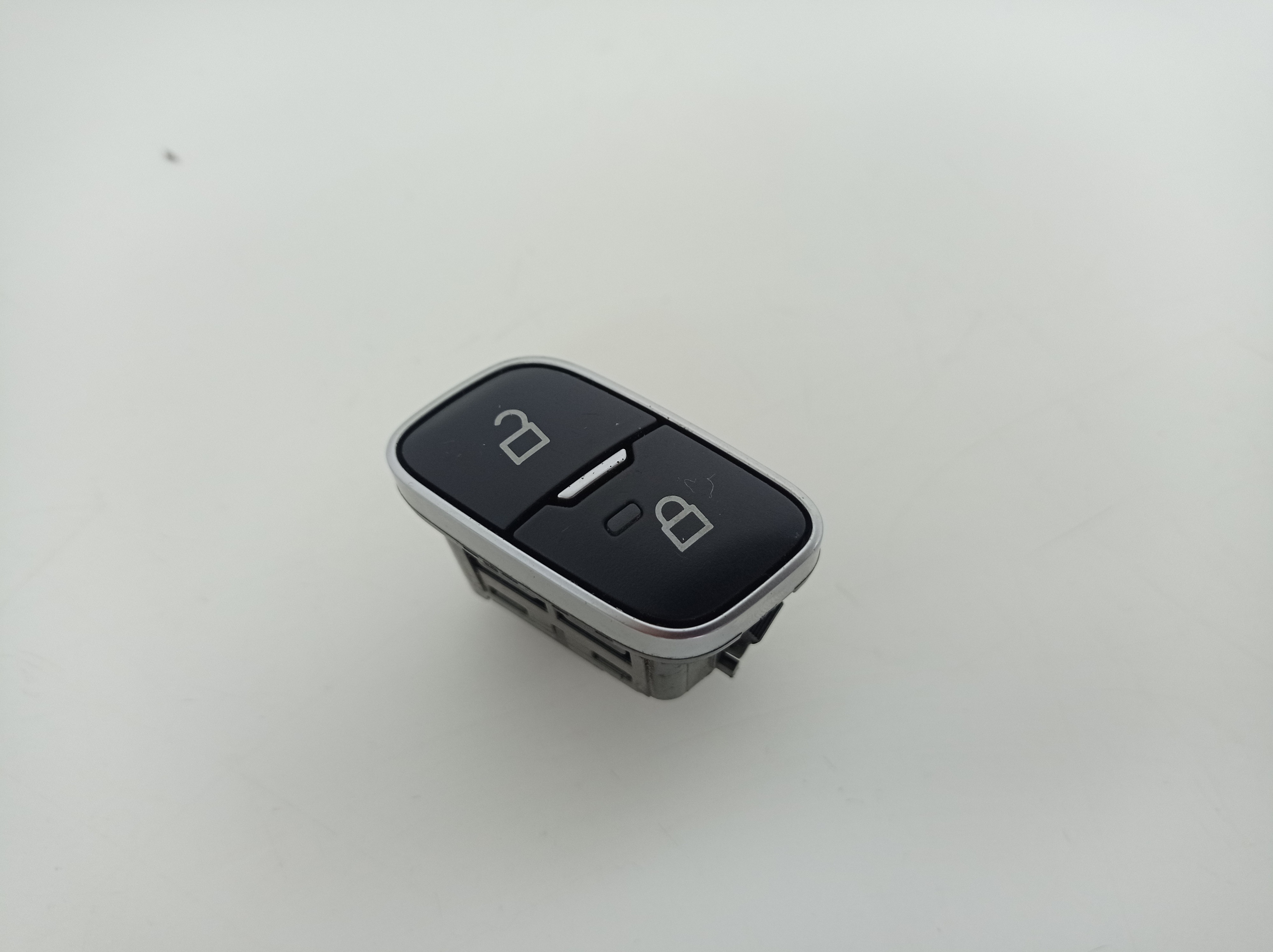 Botao Trava Porta Dianteiro Direito Ford Ecosport 2018 2