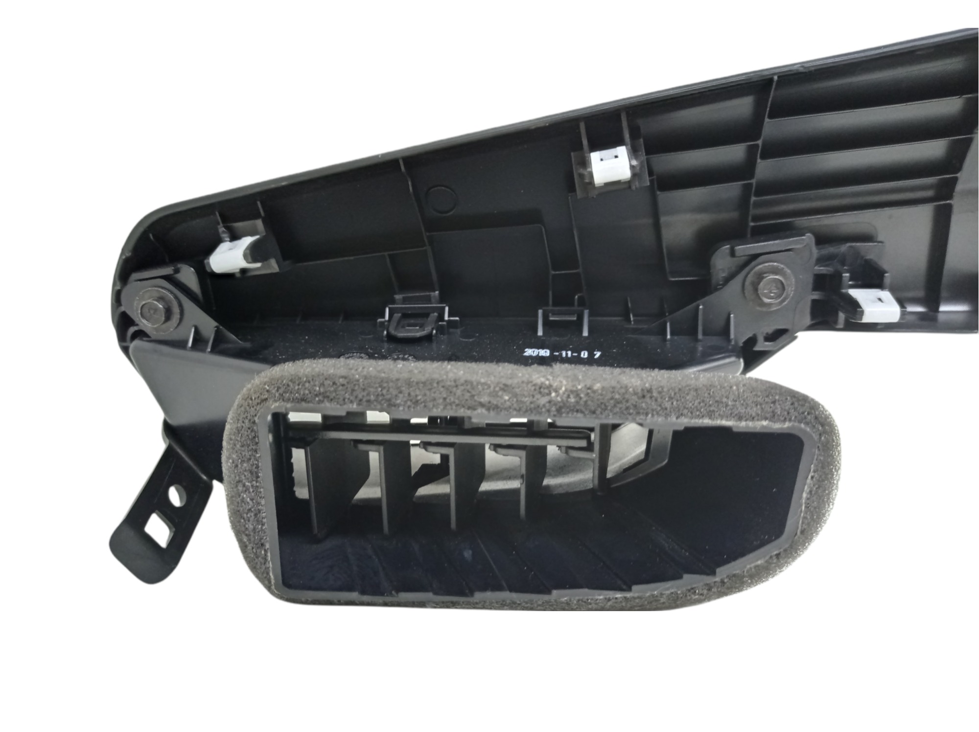 Moldura Painel Com Difusor Direito Chevrolet Onix Plus 2020 7