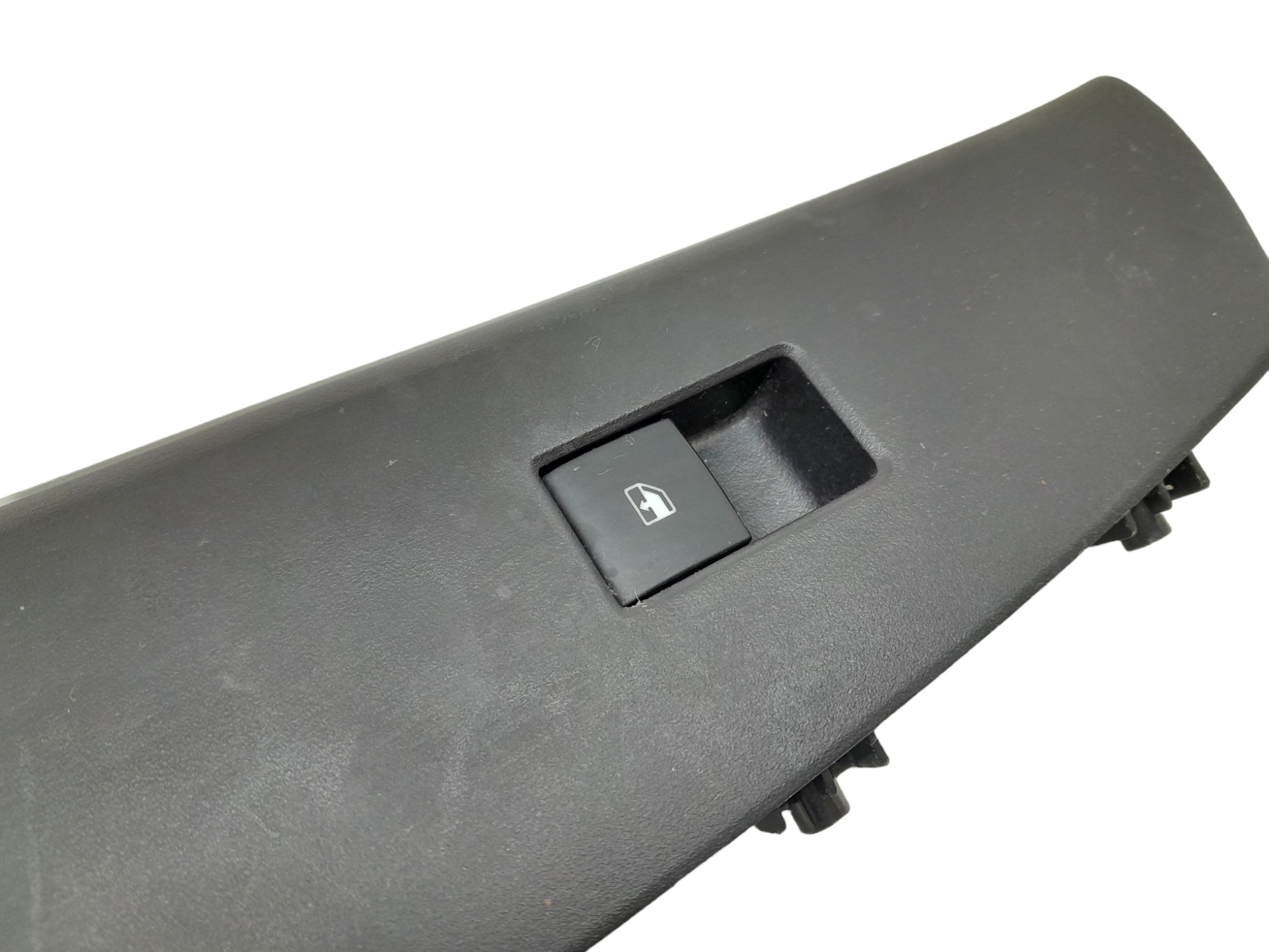 Botão Vidro Com Moldura Diant Direito Chevrolet Cruze 2014 3