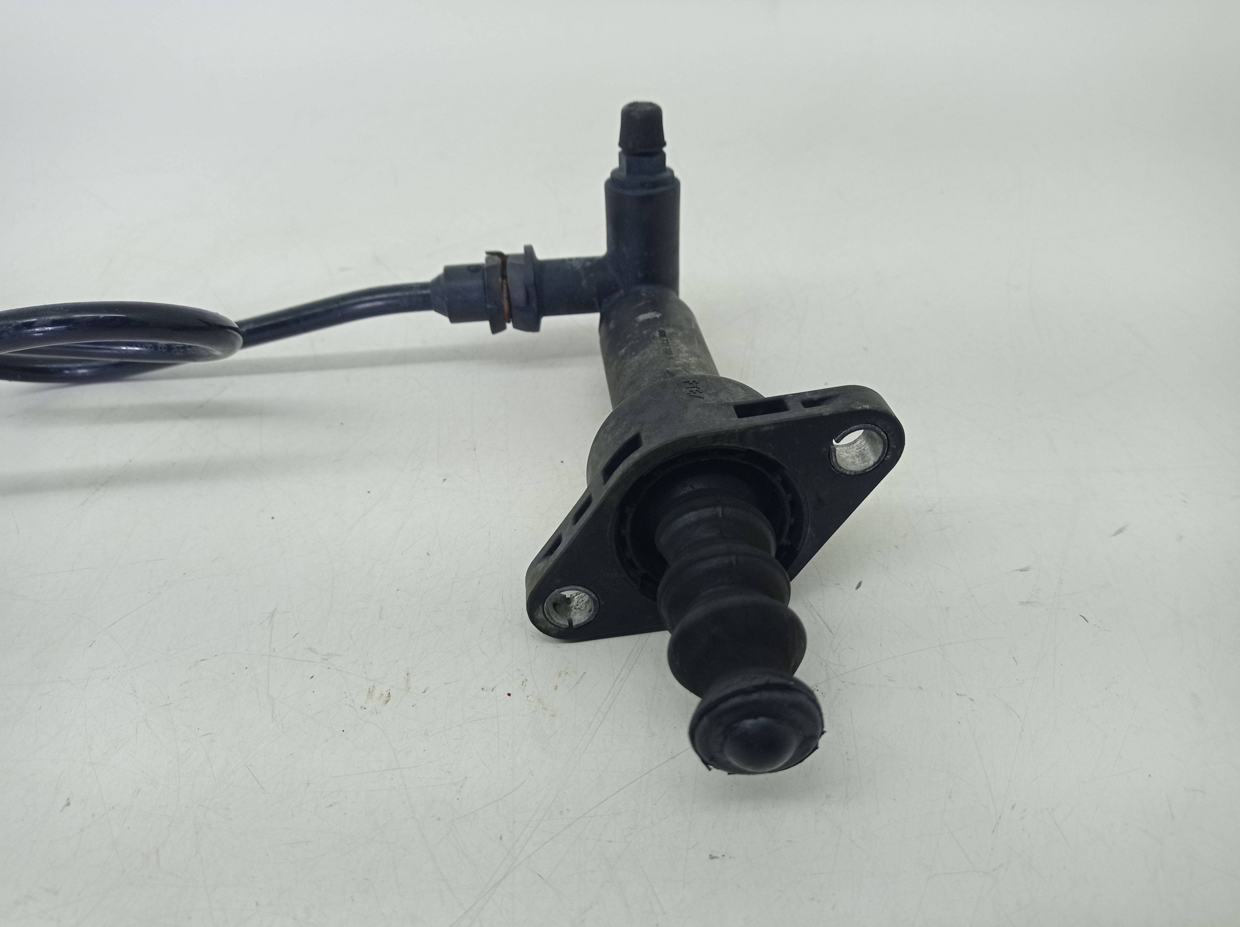 Cilindro Embreagem Cambio Volkswagen Gol G5 1.0 2013 Mec 4
