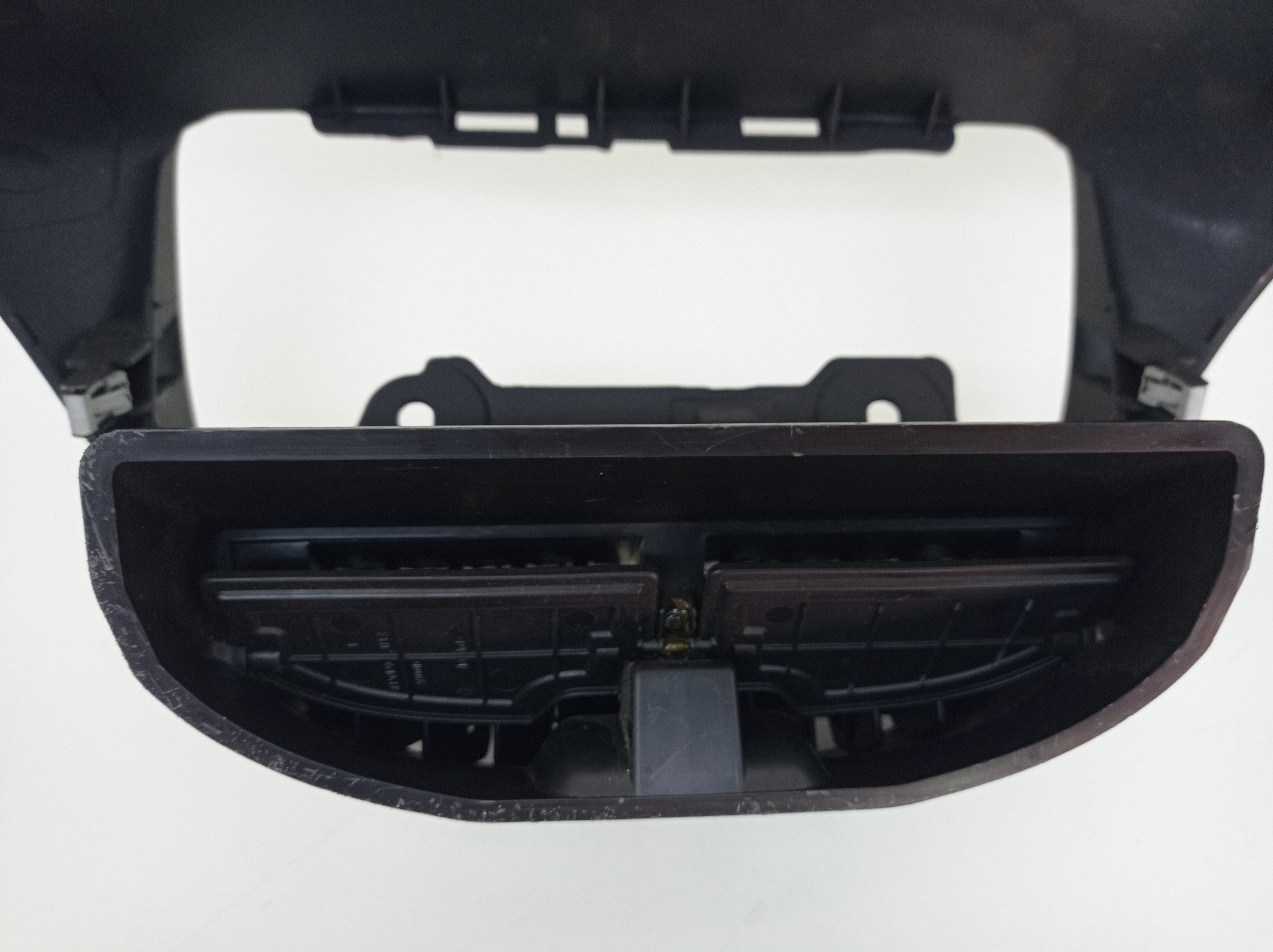 Moldura Central Com Difusor Peugeot 2008 2019 9