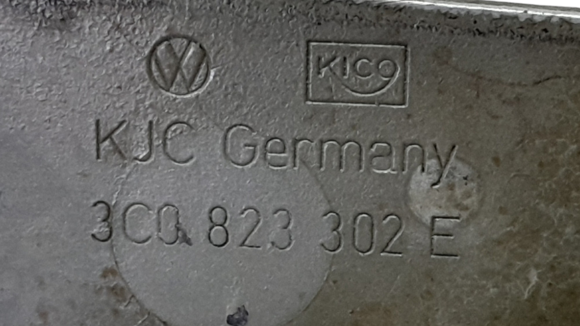 Braço Capo Direito Volkswagen Passat 2.0 16v Gas Aut 2008 4