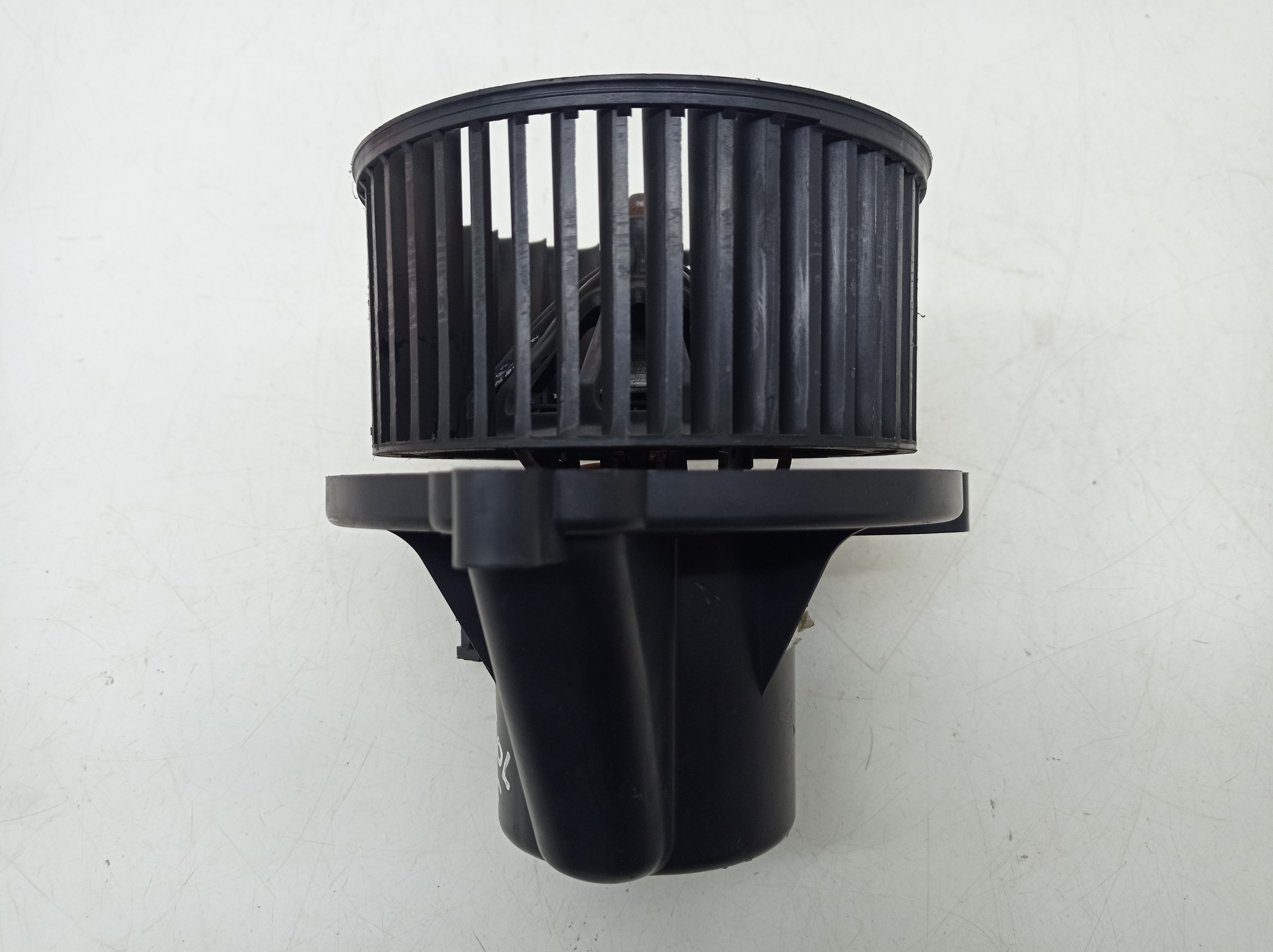 Eletroventilador Sem Ar Volkswagen Gol G5 1.0 2013 Mec