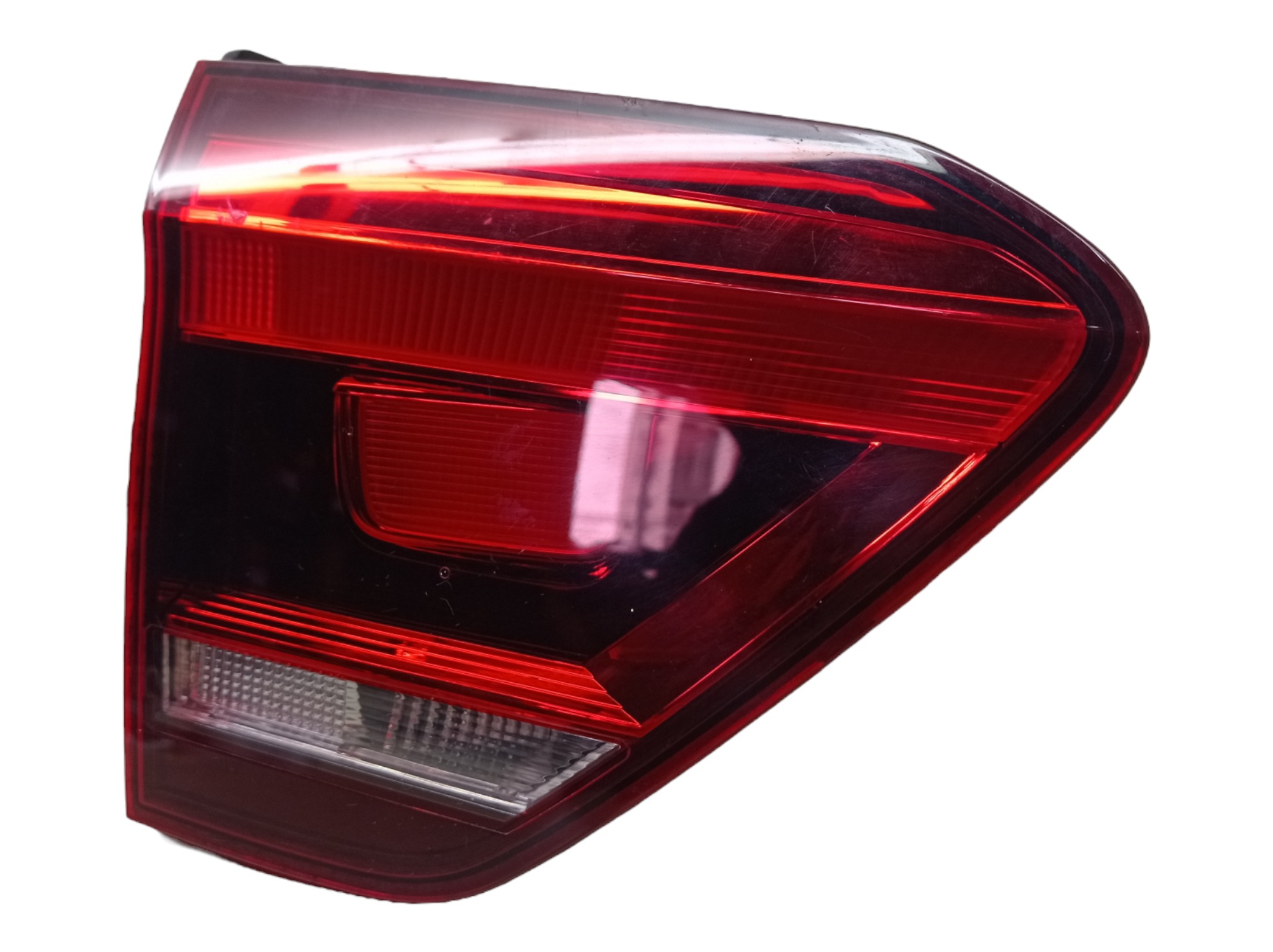 Lanterna Esquerda Tampa Traseira Volkswagen Fox 2018  Esquerdo Vermelho 3