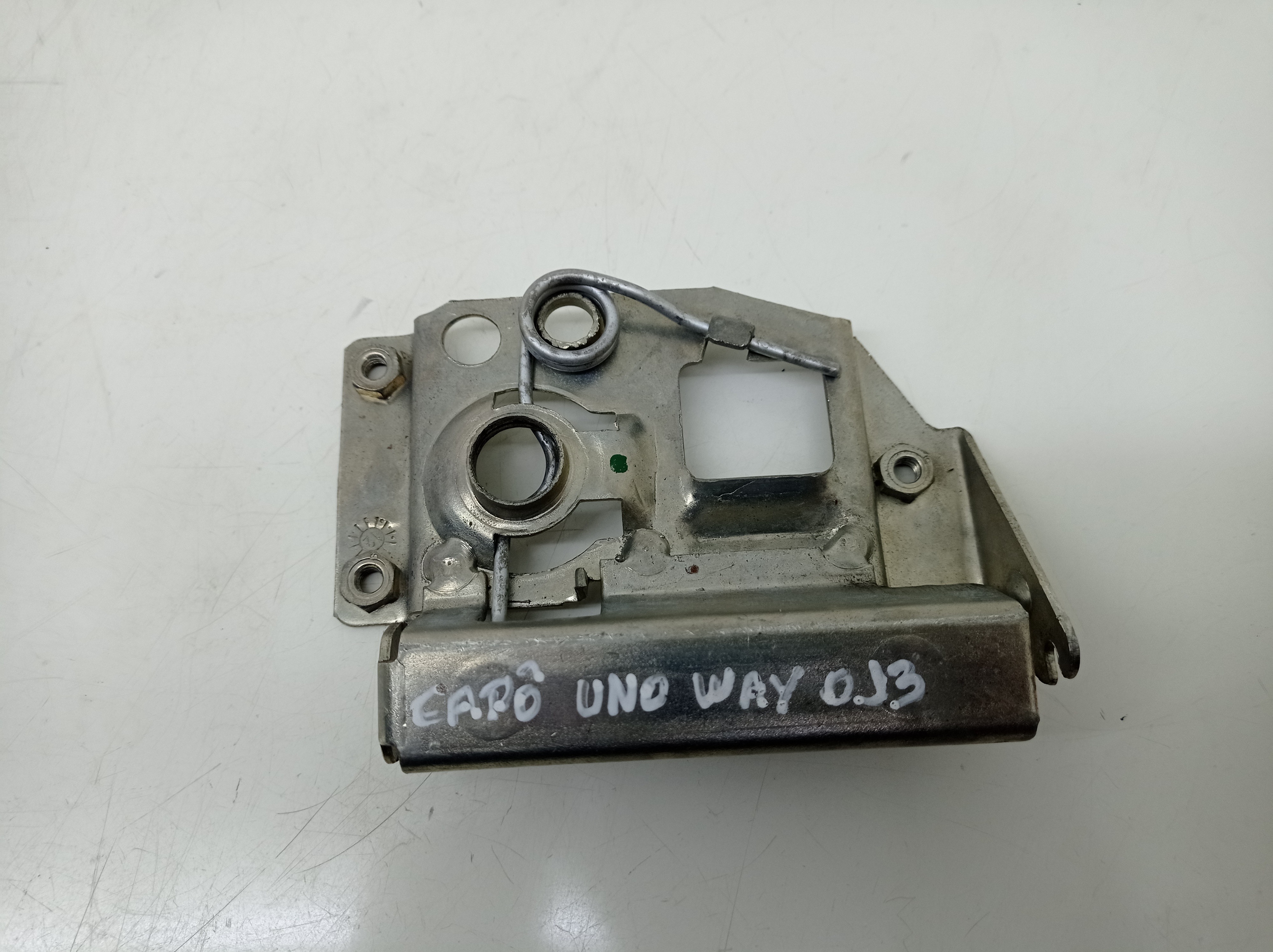 Fechadura Capo Fiat Uno Way 2013