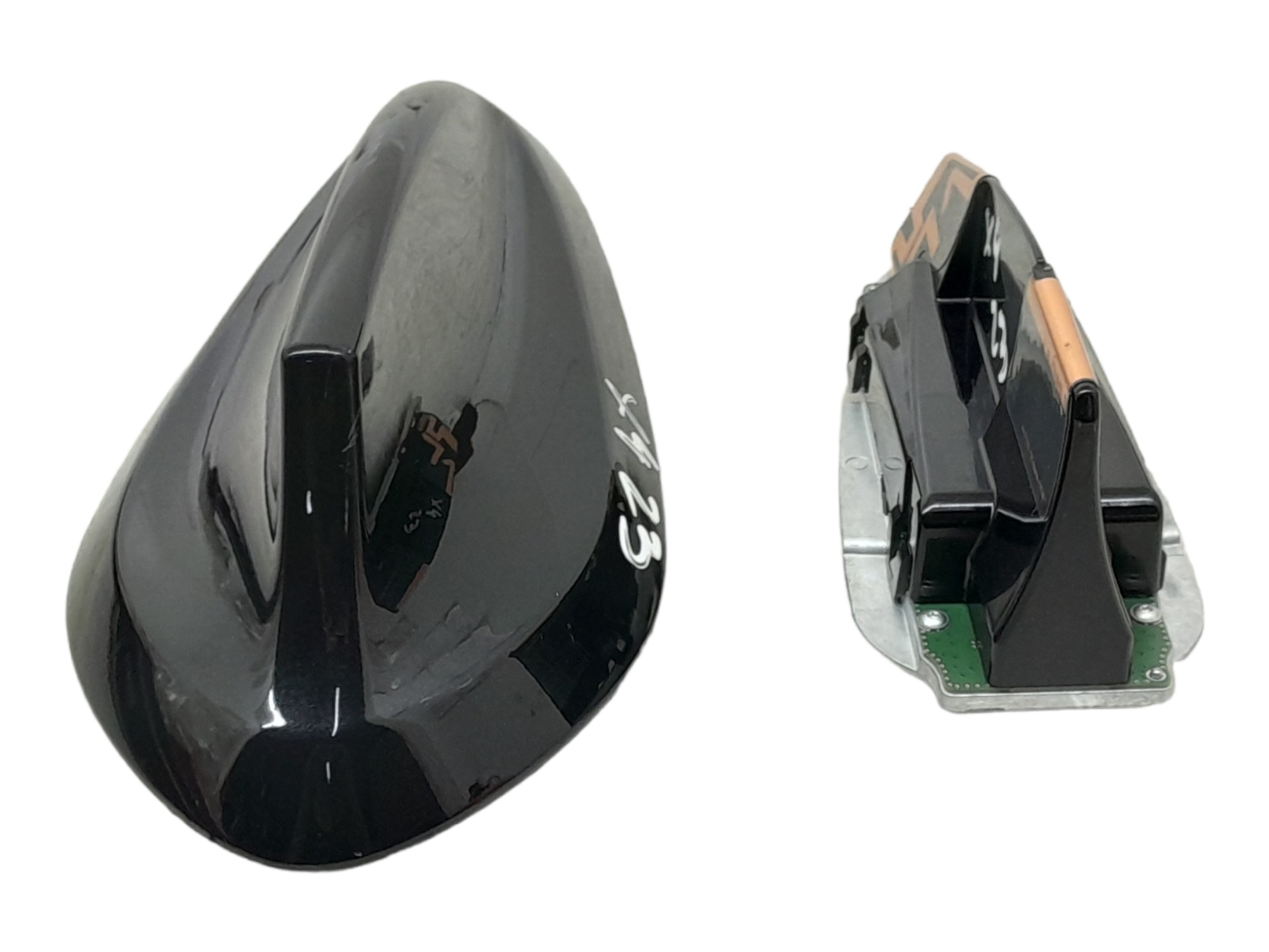 Antena Teto Bmw X4 3.0 2023 – Preto 3