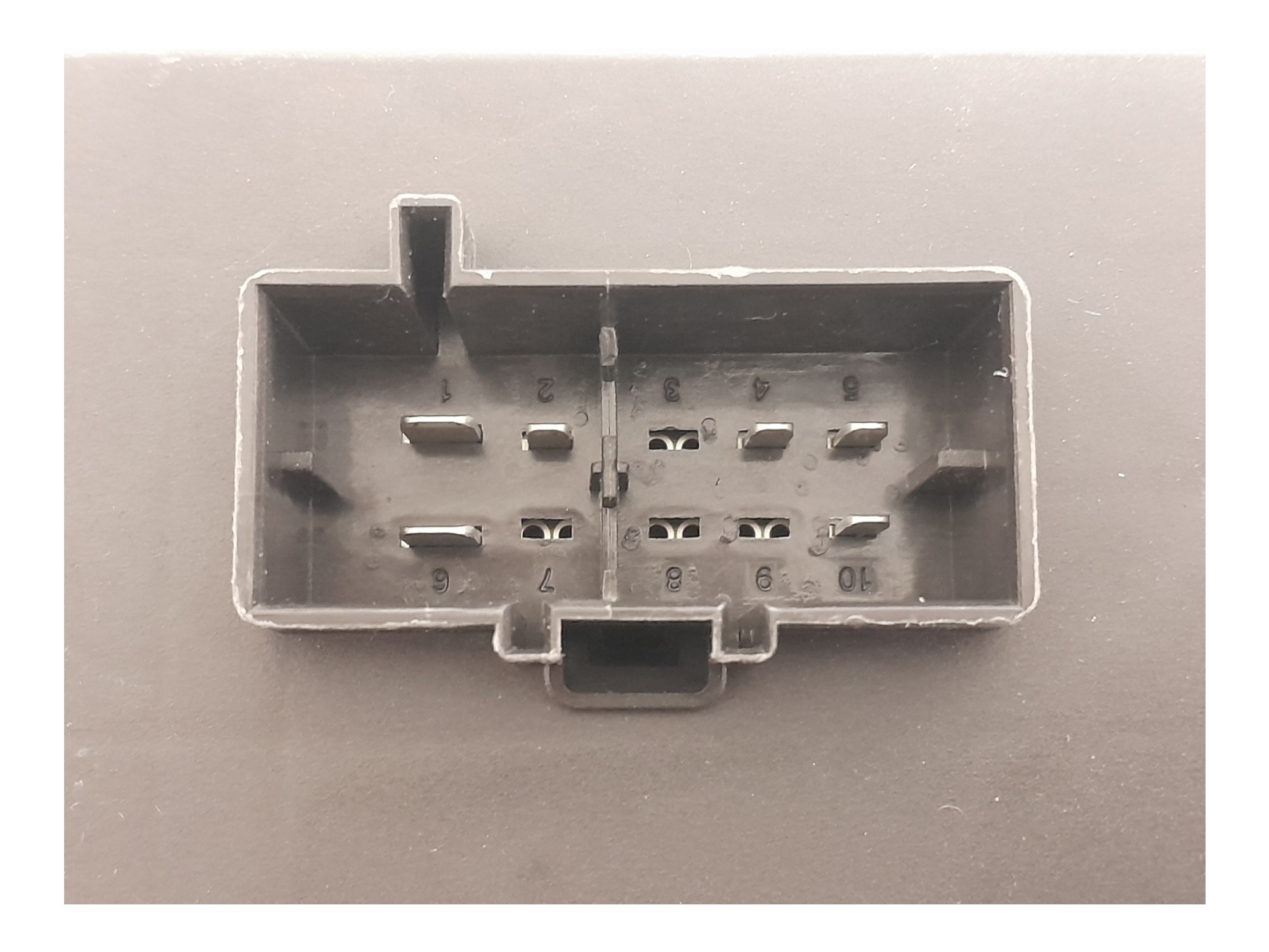 Modulo Controle Tampa Traseira Volkswagen Passat Tsi 2018 6