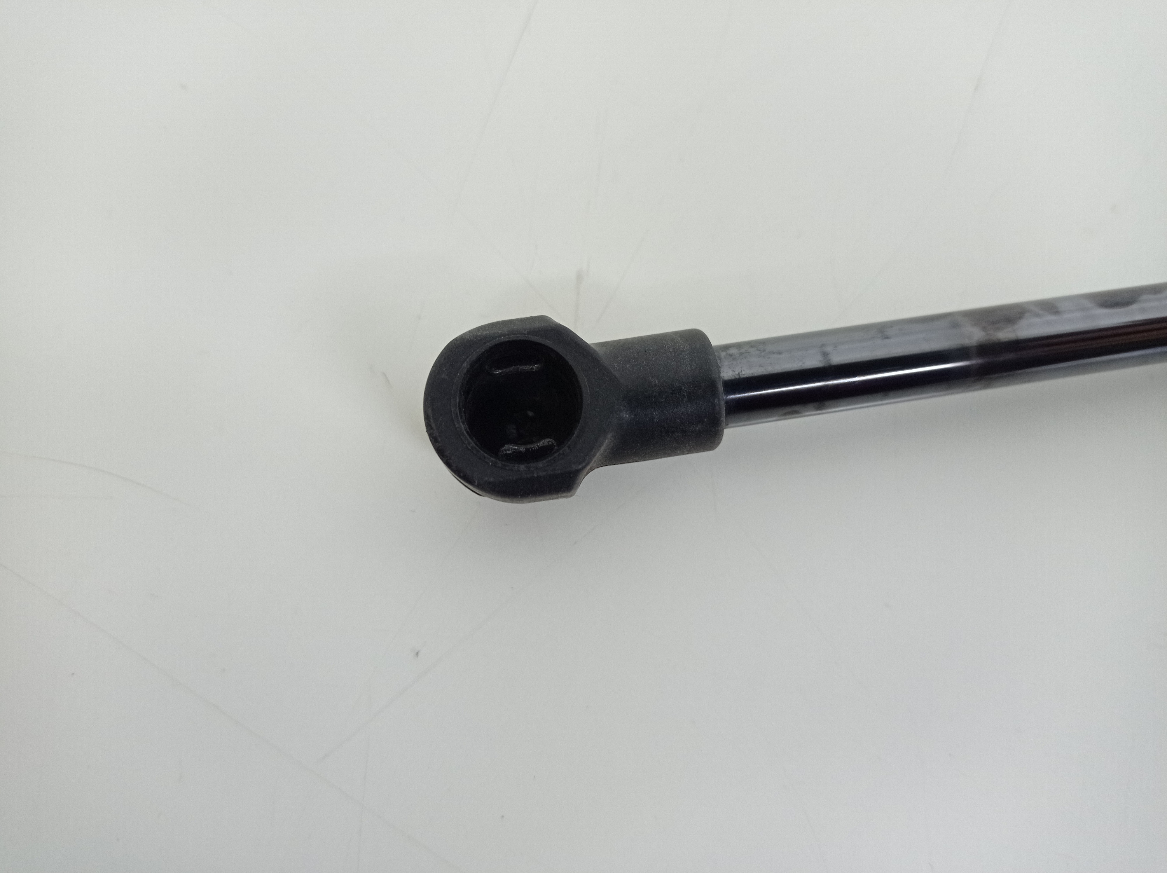 Amortecedor Tampa Traseira Volkswagen Gol G5 1.0 2013 7