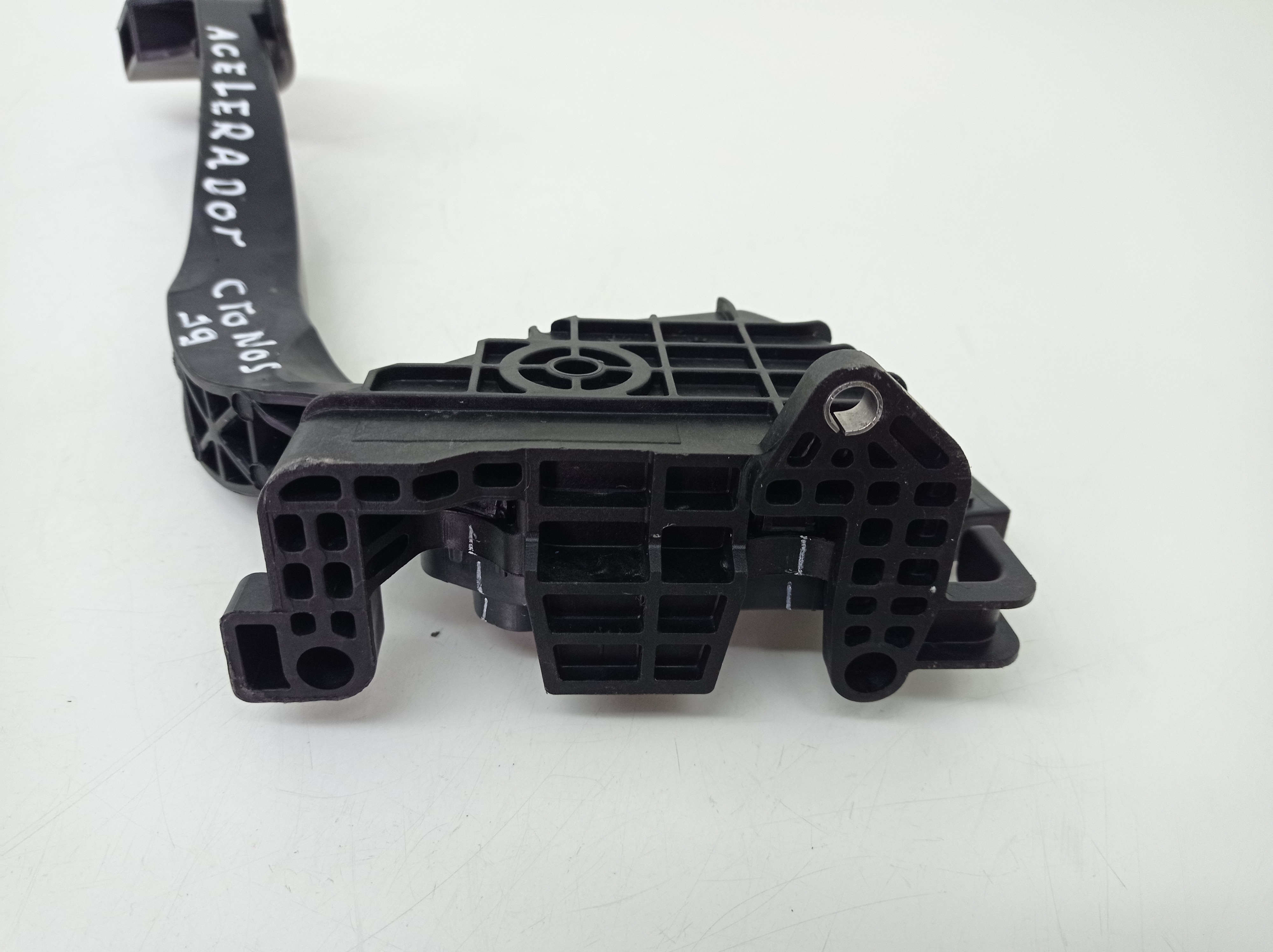 Pedal Acelerador Fiat Cronos 1.3 2019 Mecanico 5