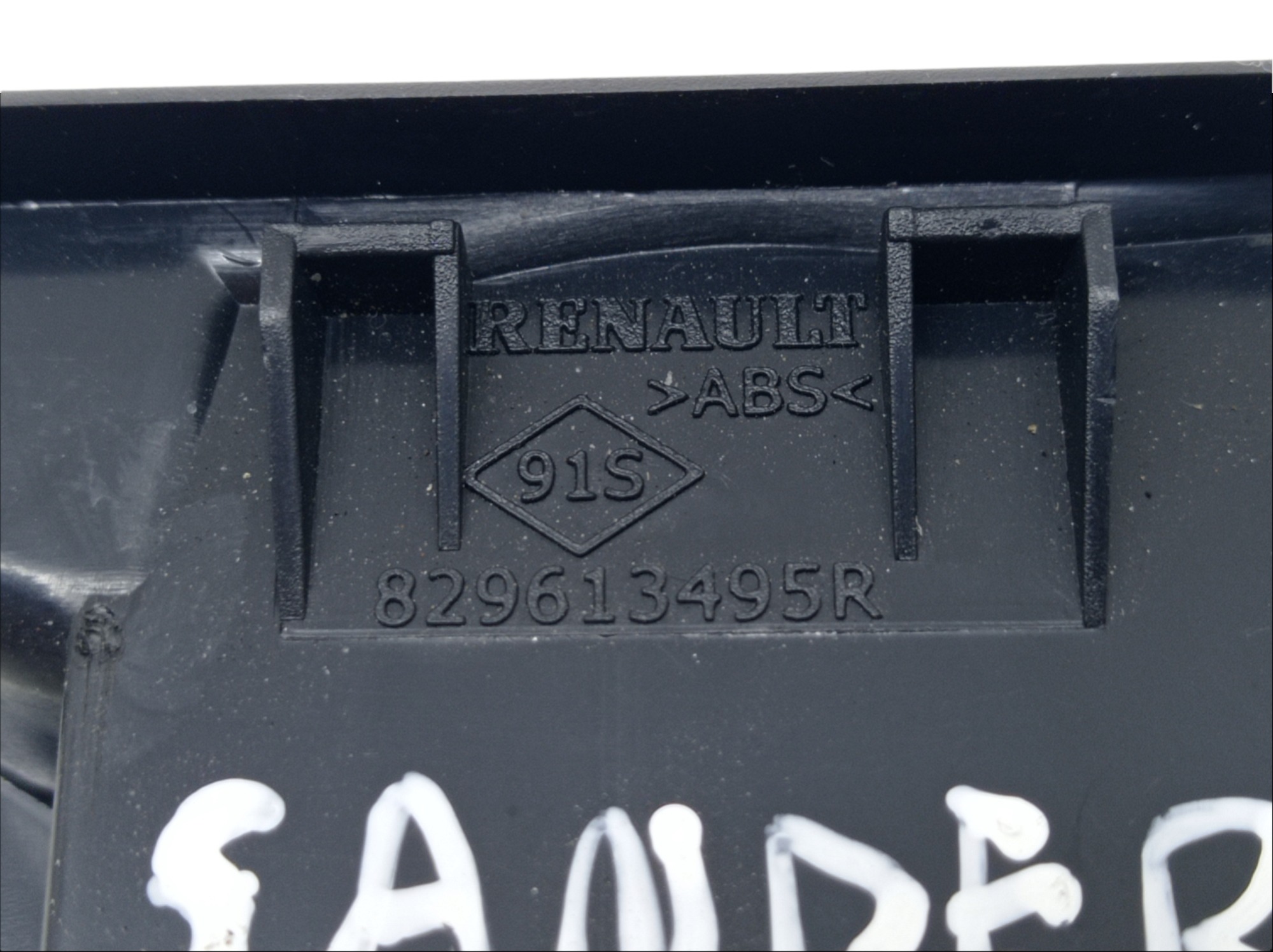 Botao Vidro Traseiro Esquerdo Renault Sandero 2013 6