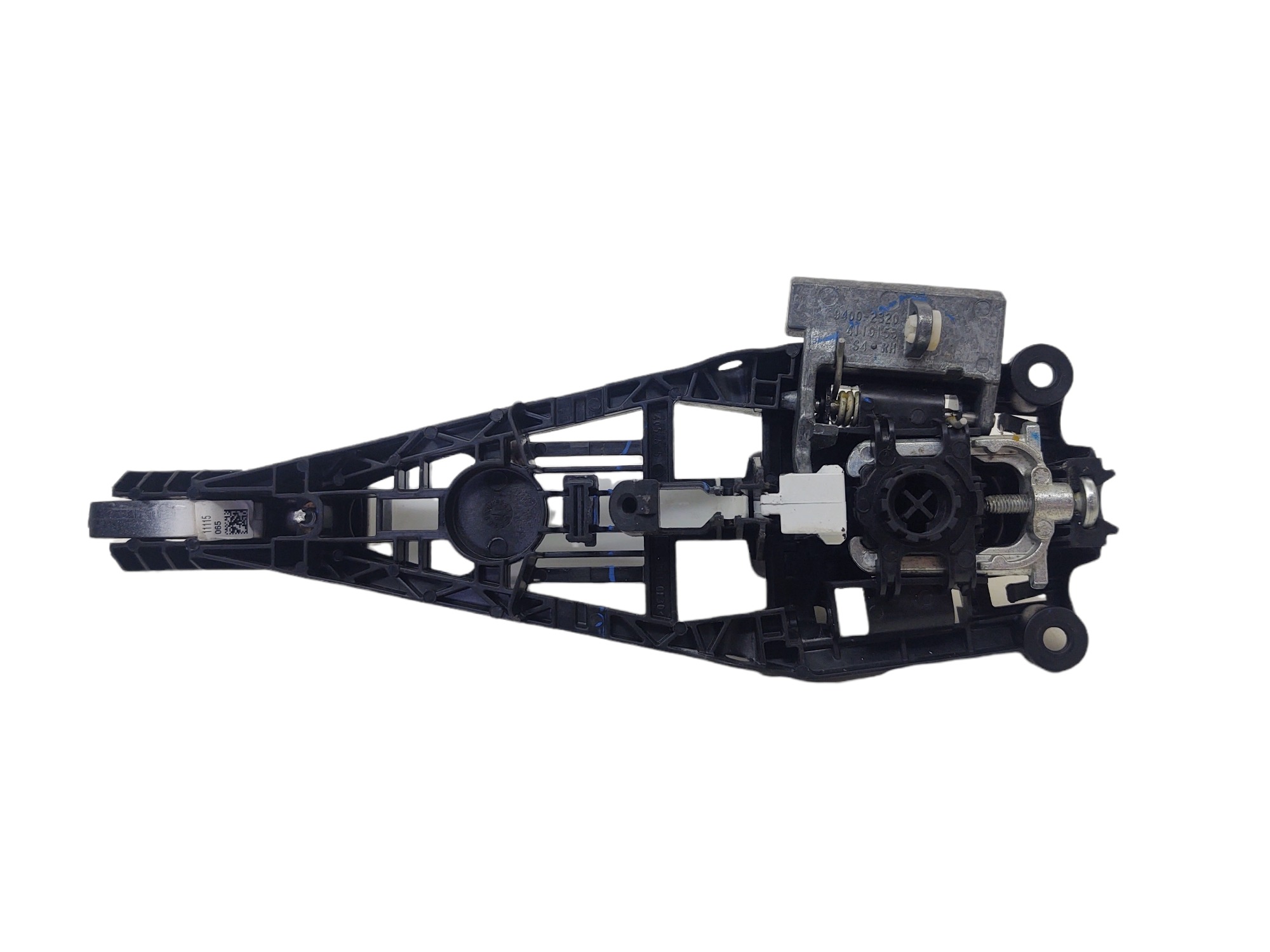 Macaneta Externa Traseira Direita Chevrolet Tracker 2015 – Branca E Prata 5