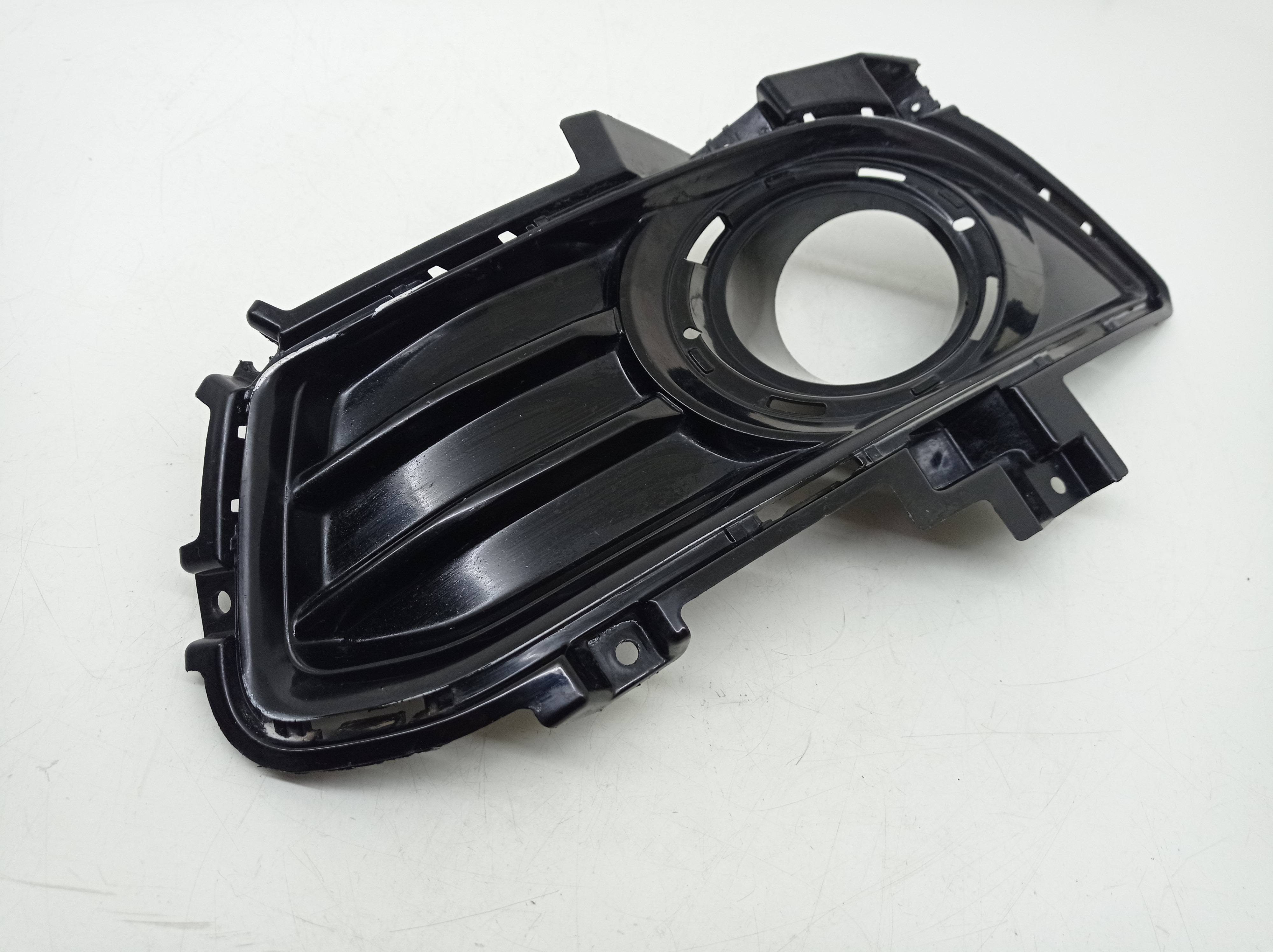 Moldura Farol De Milha Esquerdo Ford Fusion 2014  Preto Esquerdo 3