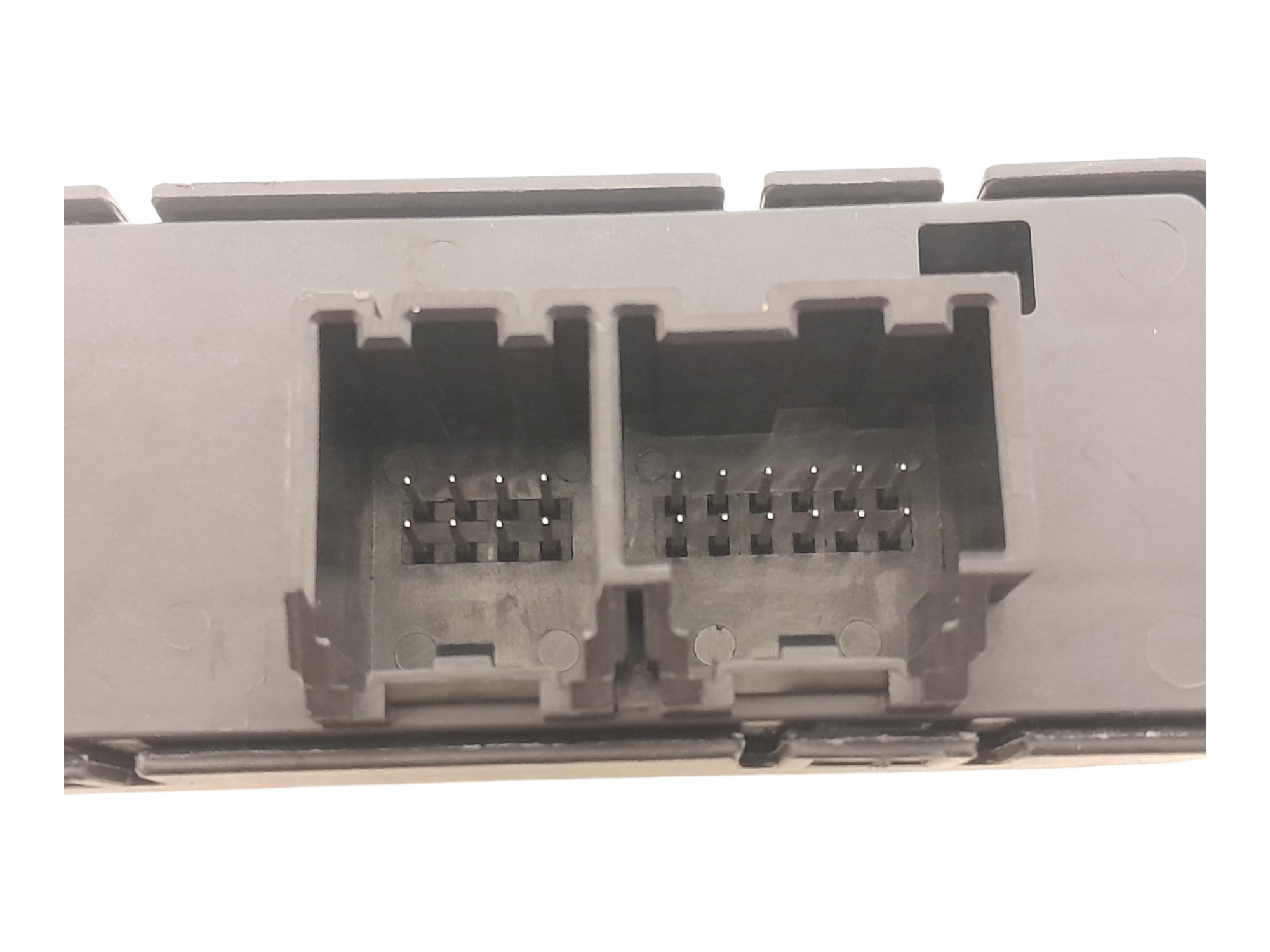 Modulo Estacionamento Chevrolet Onix Ltz 1.4 8v 2018 6