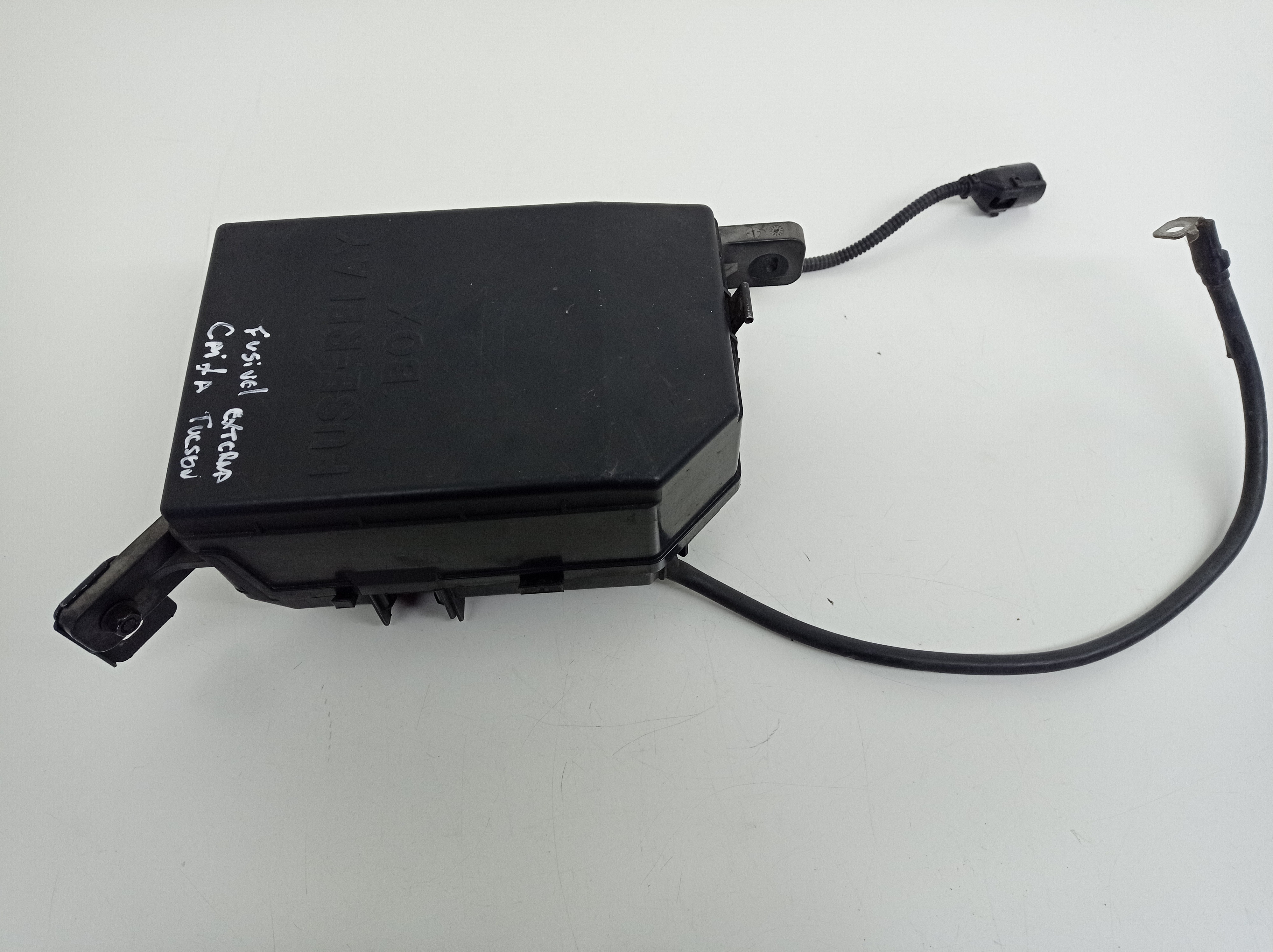 Caixa De Fusivel Externa Hyundai Tucson 2.7 V6 2008 Aut