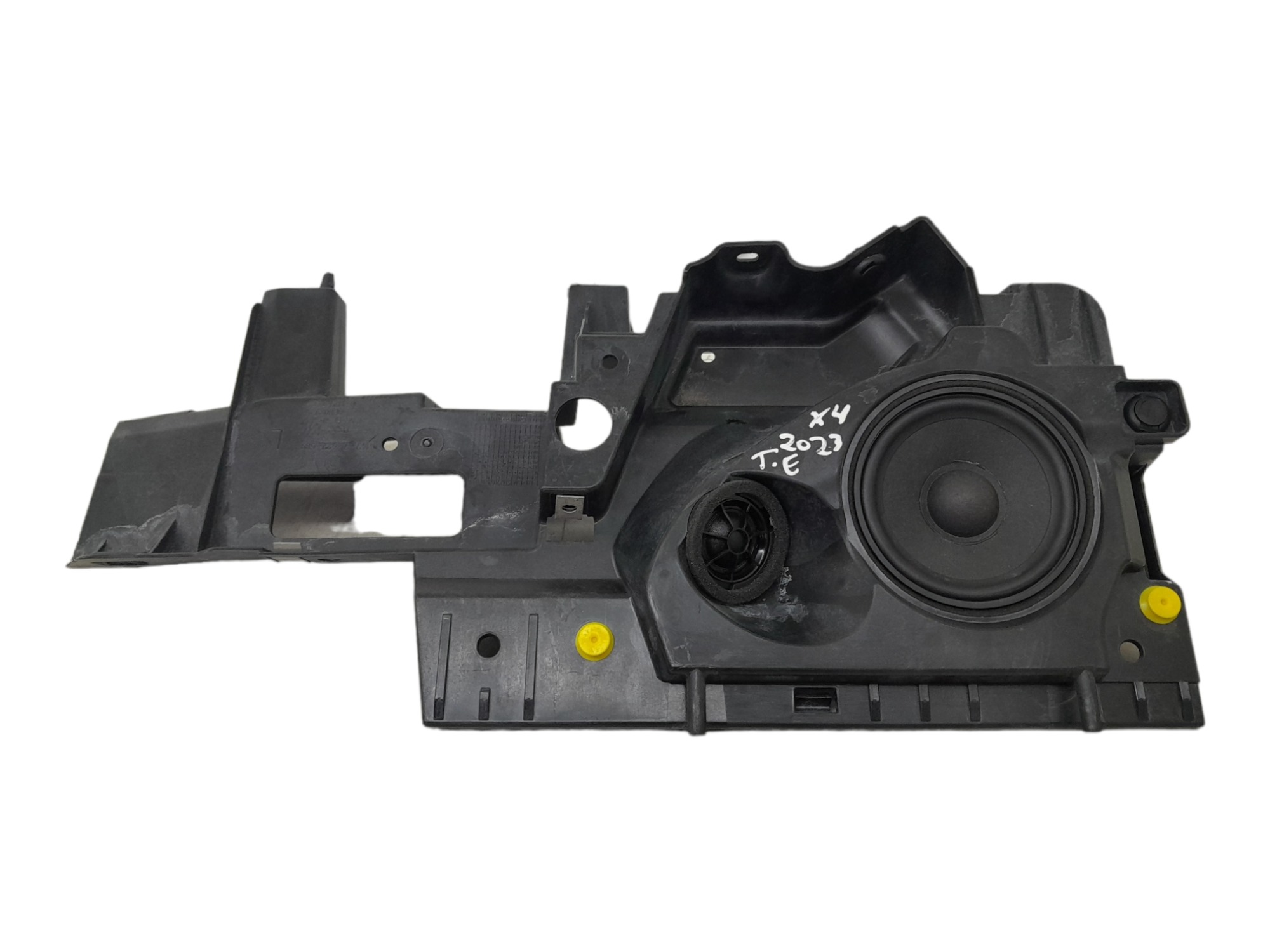 Suporte Do Tampao Esquerdo Bmw X4 2023  – Preto