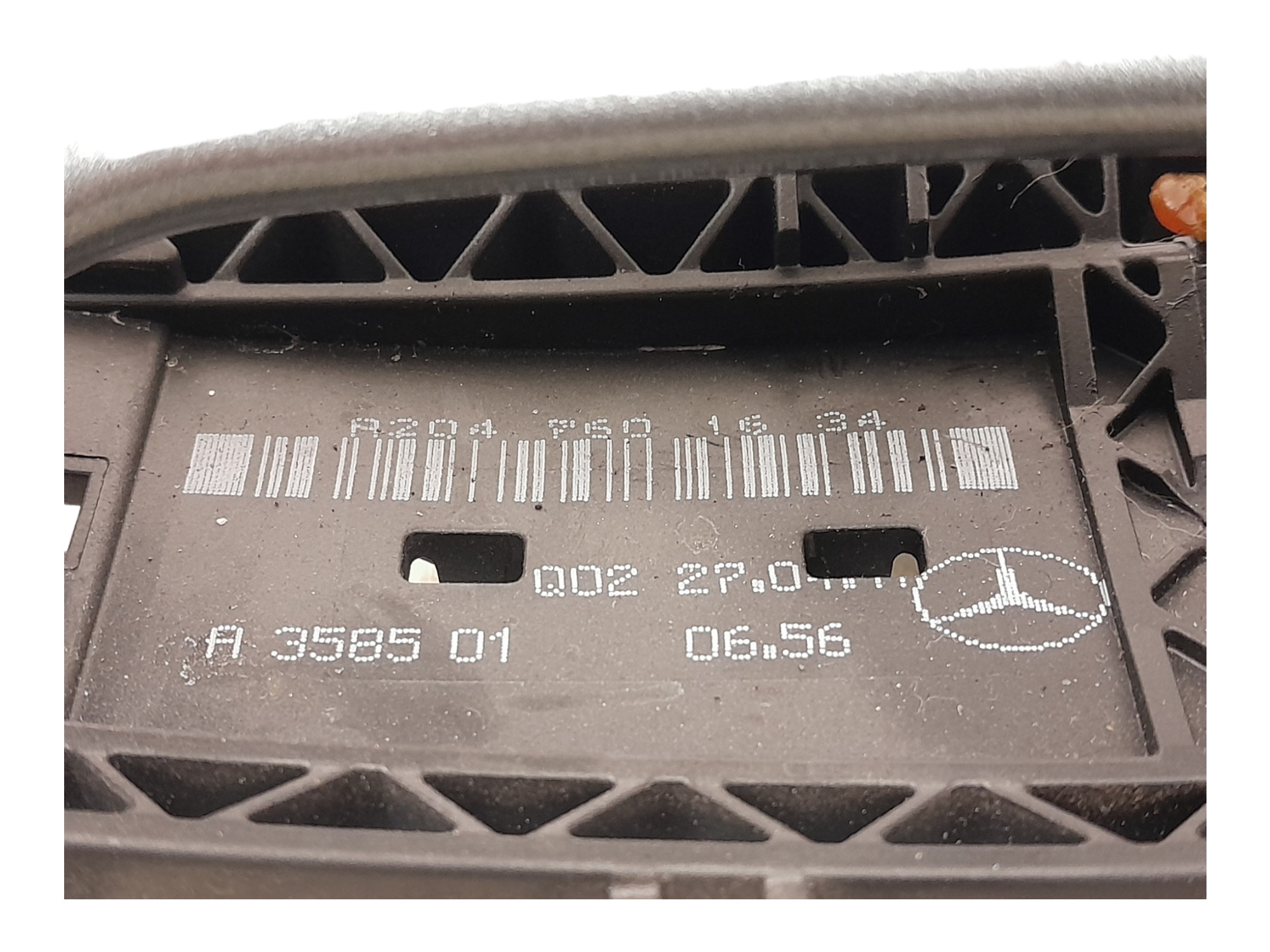 Macaneta Externa Traseira Direita Mercedes C180 2012 – Verde – Traseira 5