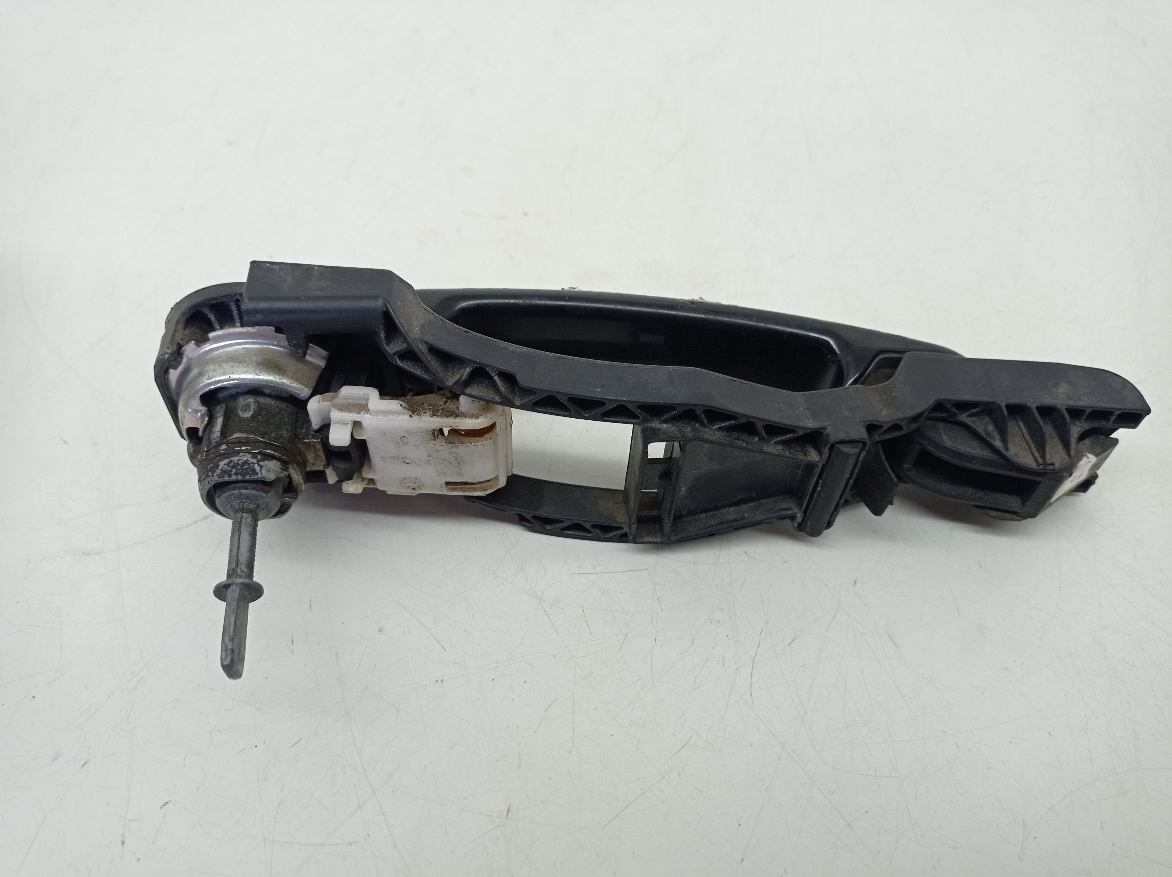 Macaneta Externa Dianteira Esquerda Volkswagen Fox 2012  Preto 4