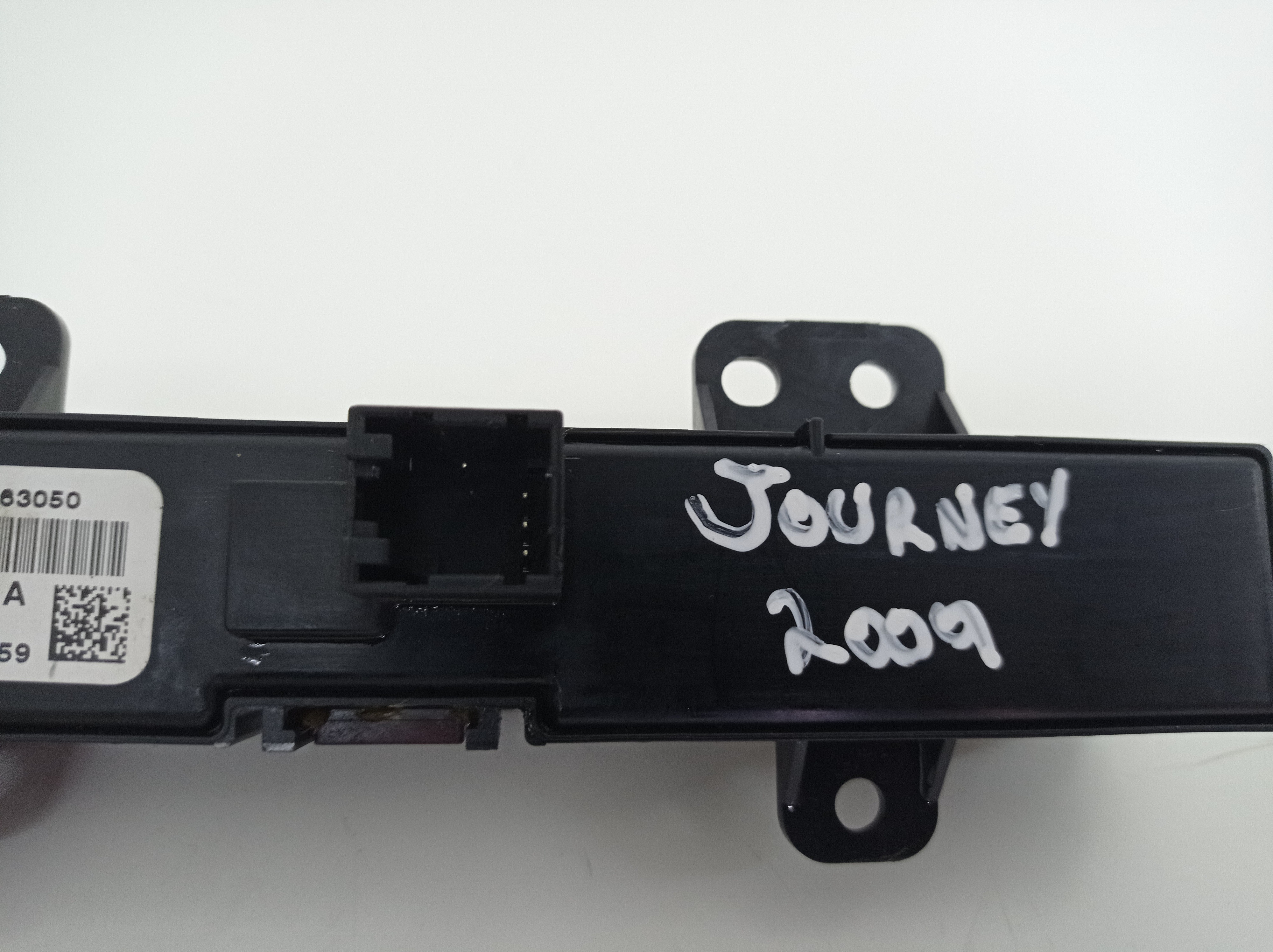 Botao Pisca Alerta Com Regulagem Farol Dodge Journey 2009 4