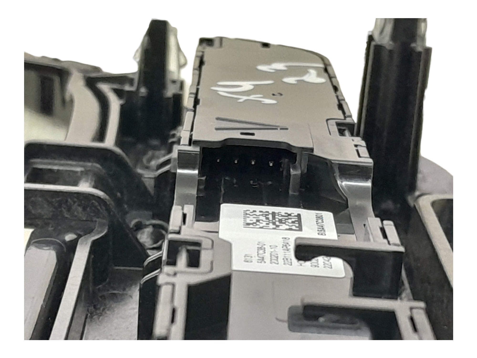 Moldura Central Controle Som Bmw X4 2023 6