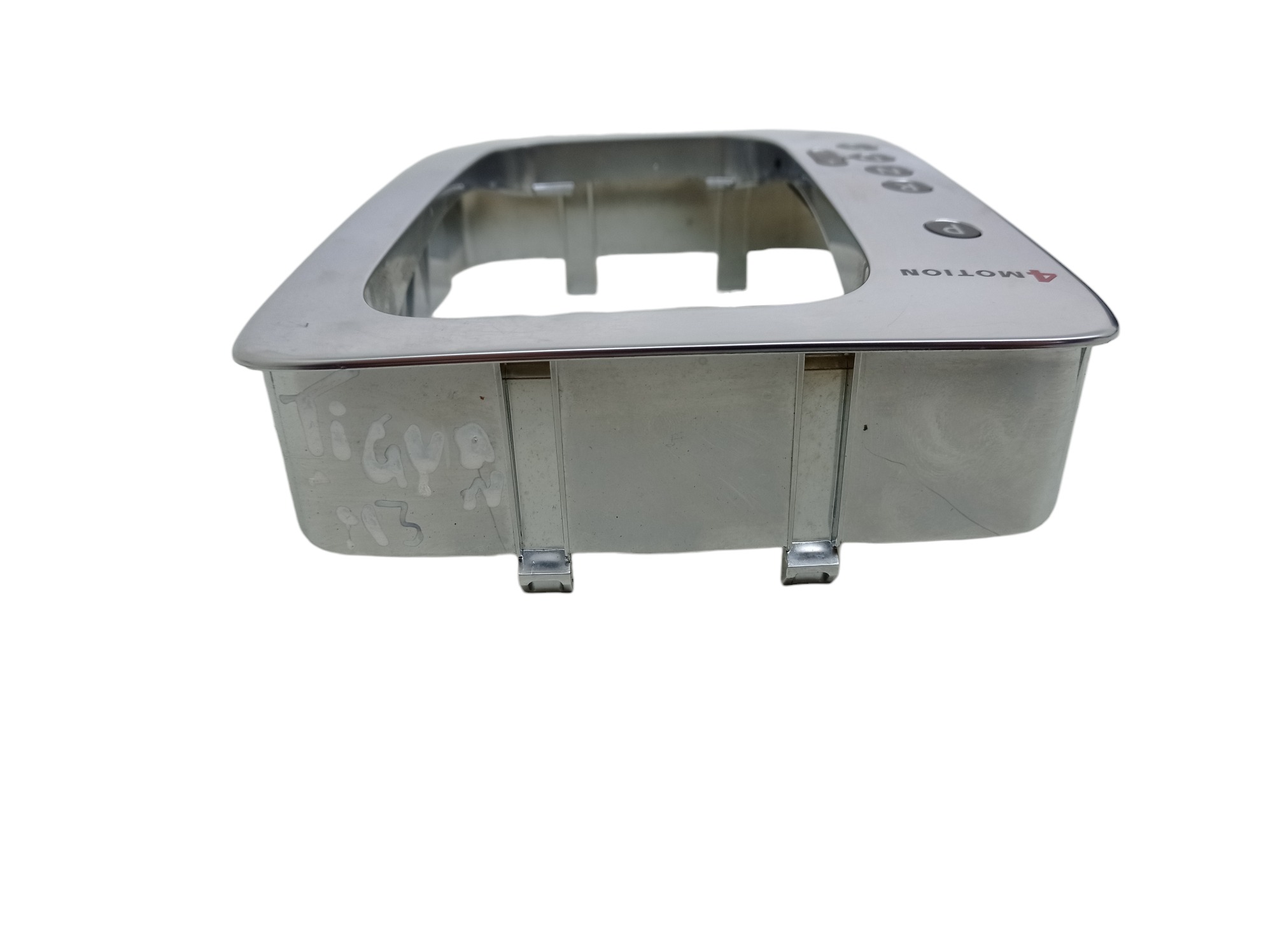 Moldura Trambulador Automatico Volkswagen Tiguan 2013 2