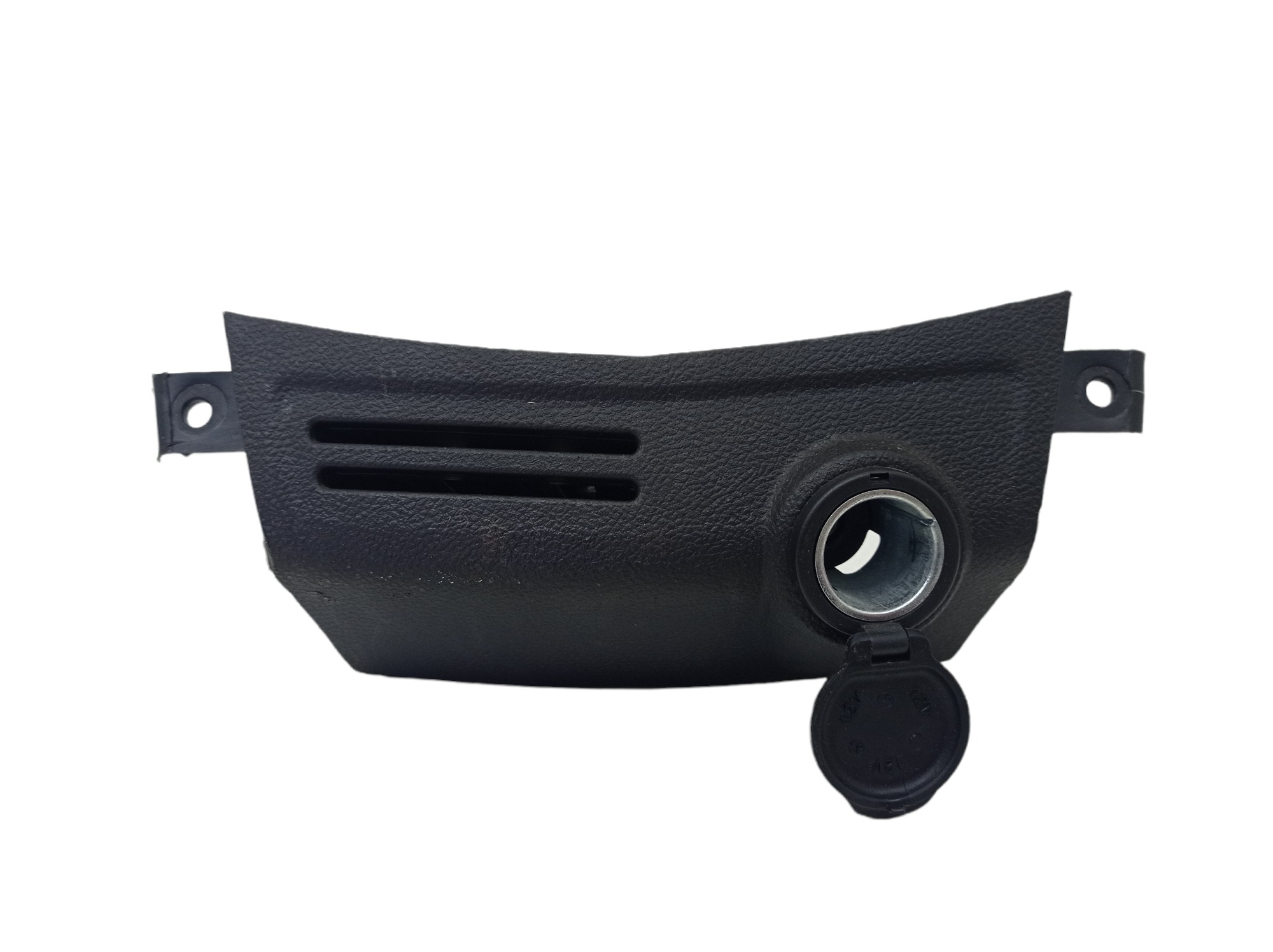 Moldura Acendedor Console Chevrolet Tracker 2014 Preto 1