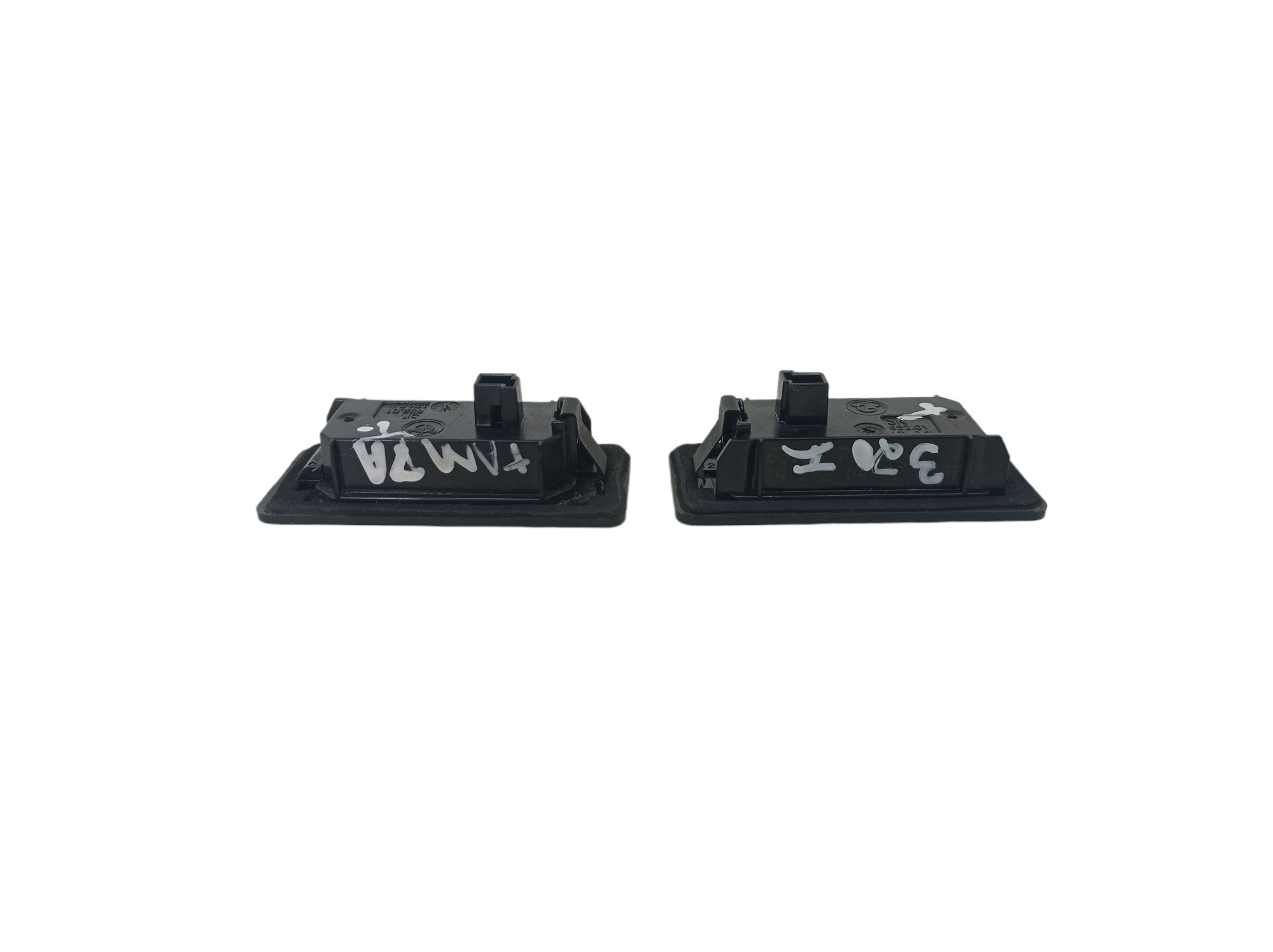 Par Luzes Placa Traseira Bmw 320i 2015 2