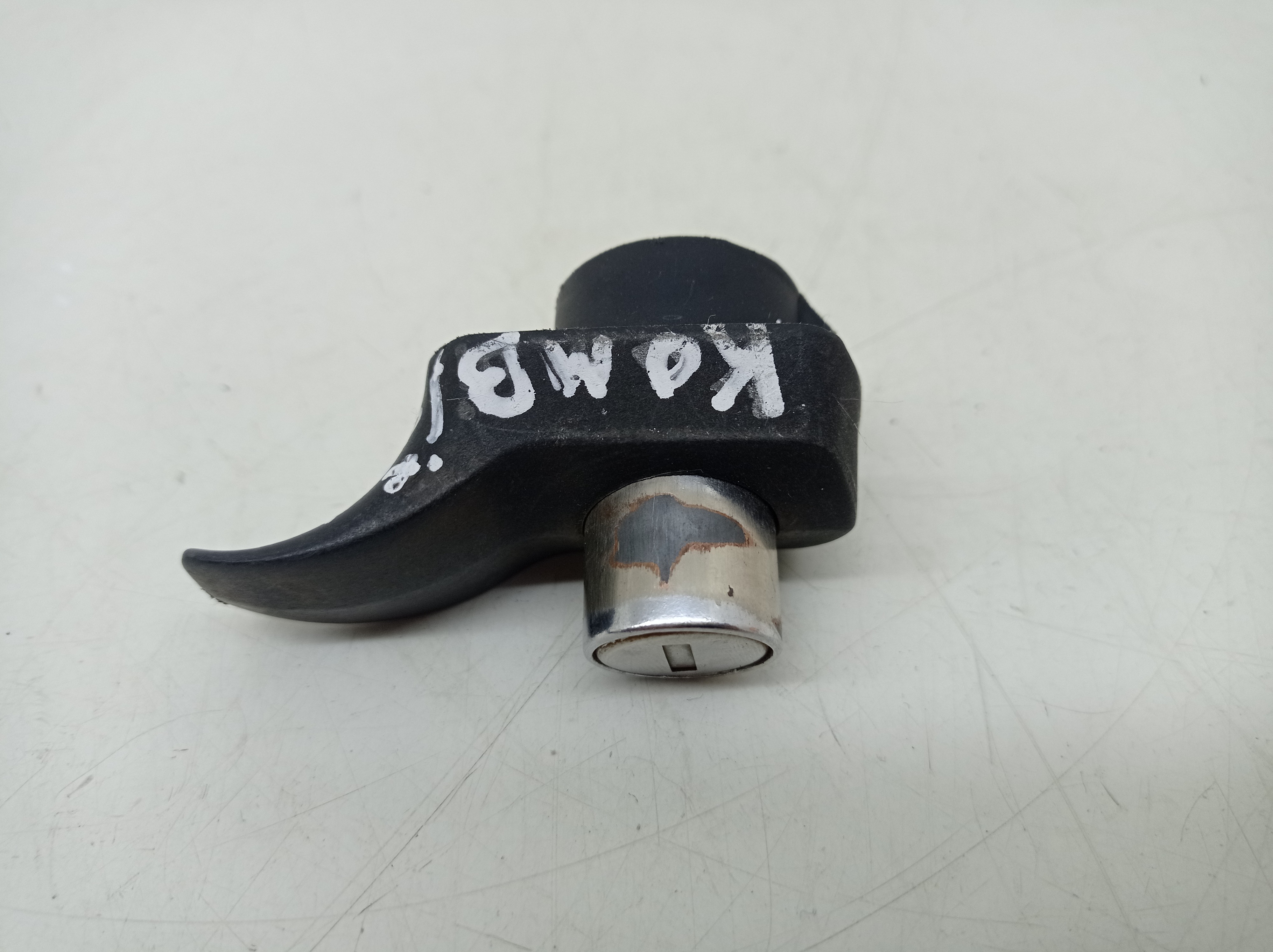 Miolo Tampa Traseira Volkswagen Kombi 2013 2