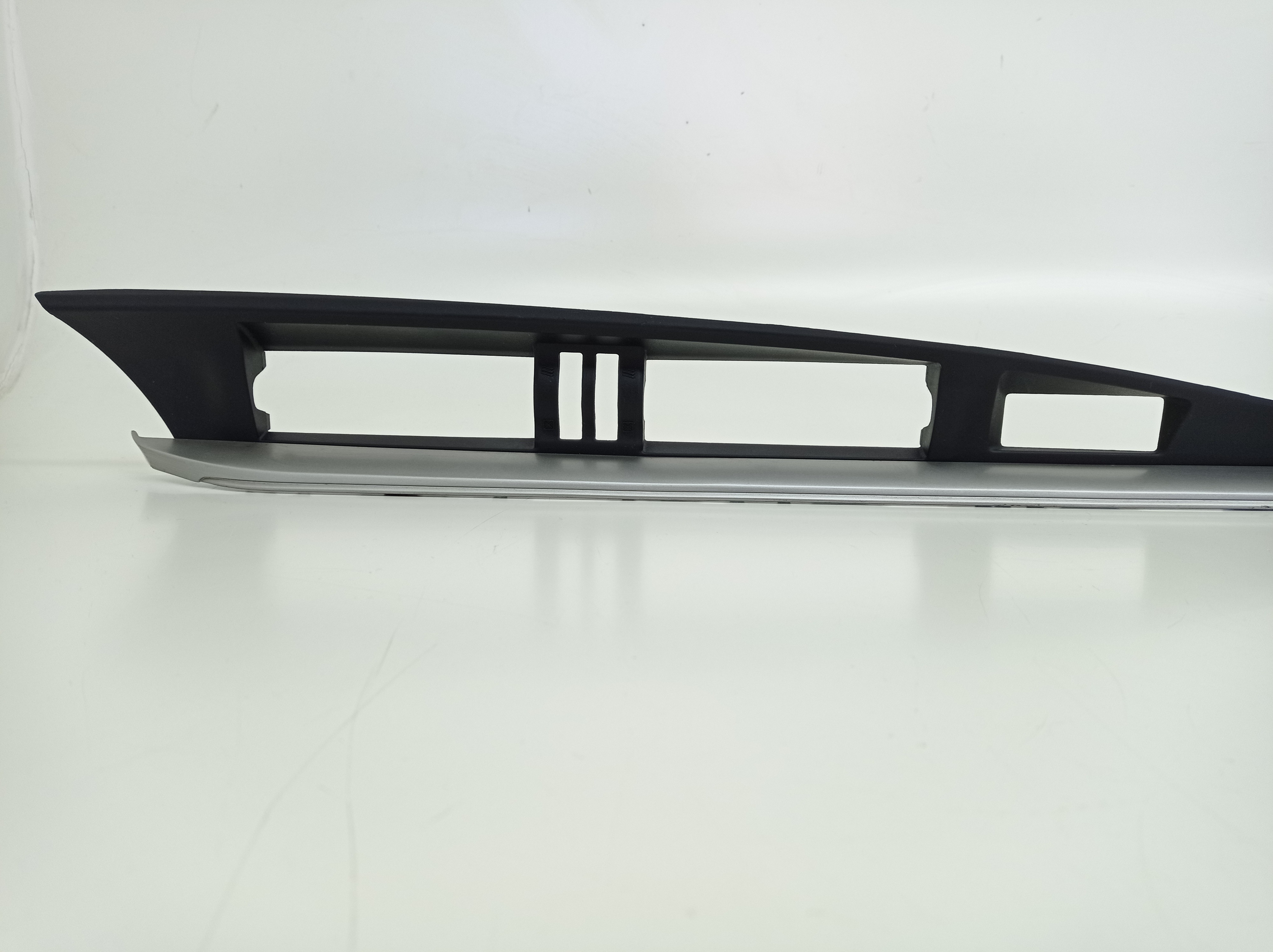 Moldura Central Do Difusor Toyota Corolla 2017 3