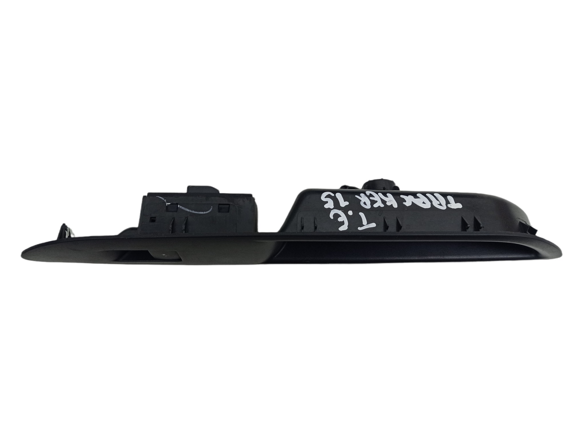 Botao Vidro Traseiro Esquerdo Chevrolet Tracker 2015 5