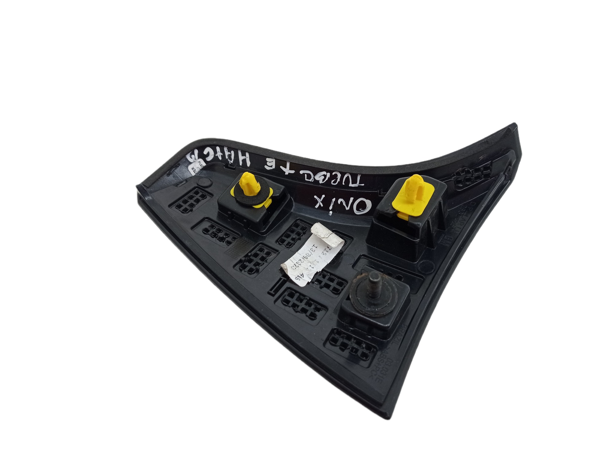 Acabamento Tampa Traseira Esquerda Chevrolet Onix Hatch 2020 – Preto 4