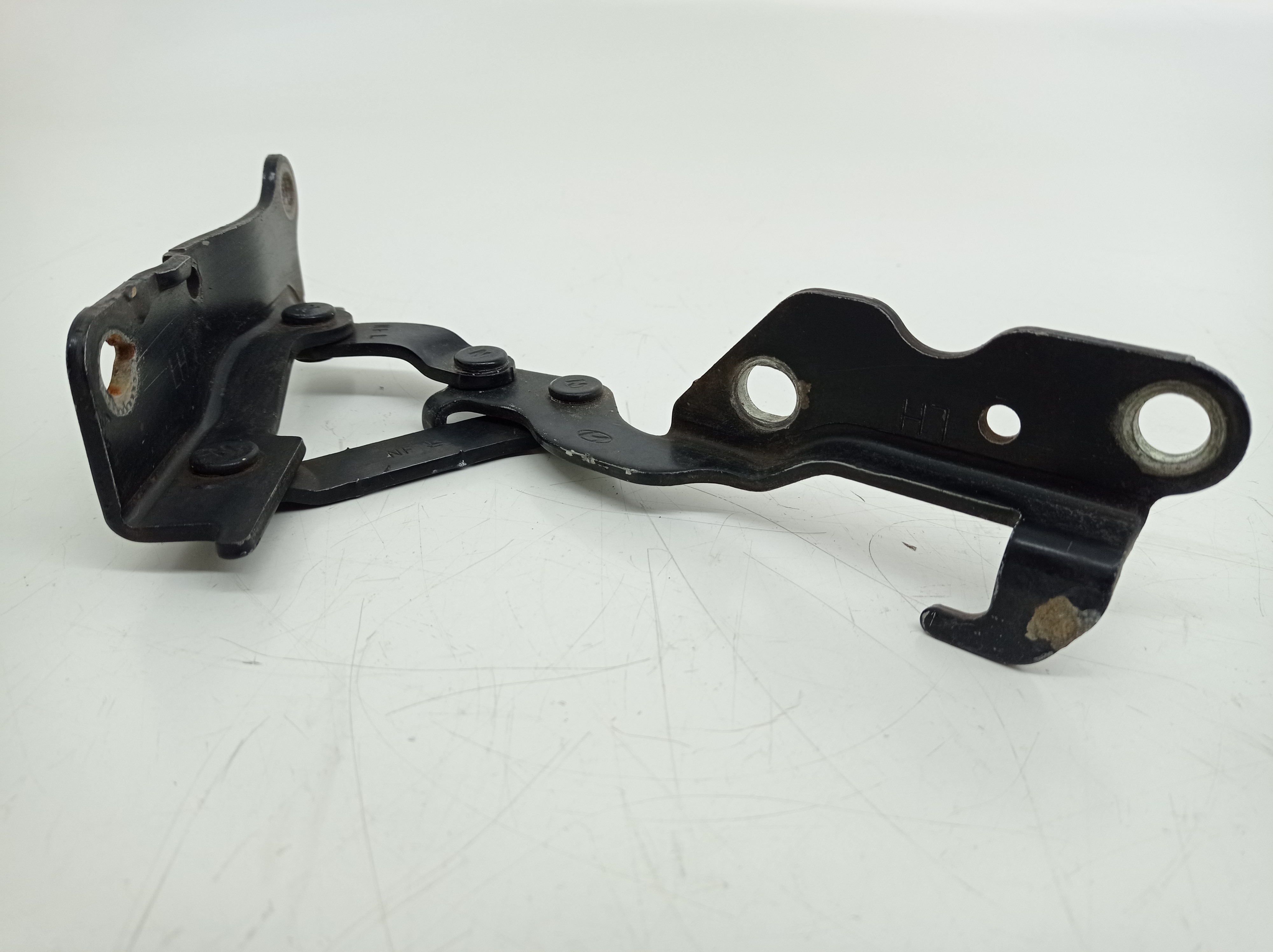 Braço Esquerdo Capo Hyundai Azera 3.3 2009 3