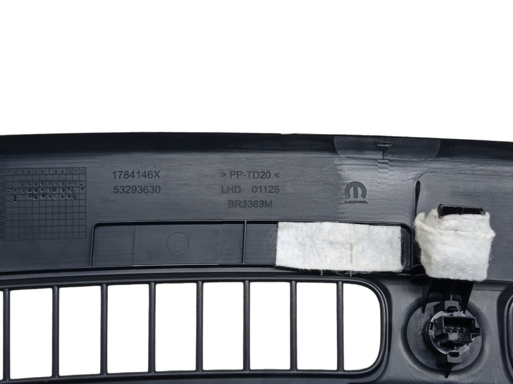 Acabamento Superior Capa De Painel Fiat Toro Freedom 2017 6