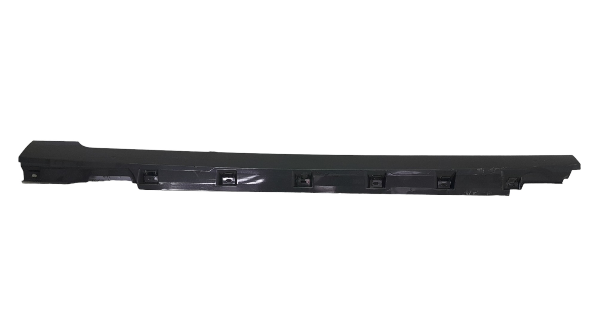 Spoiler Lateral Direito Volkswagen Passat Highline 2.0 2018 Cinza
