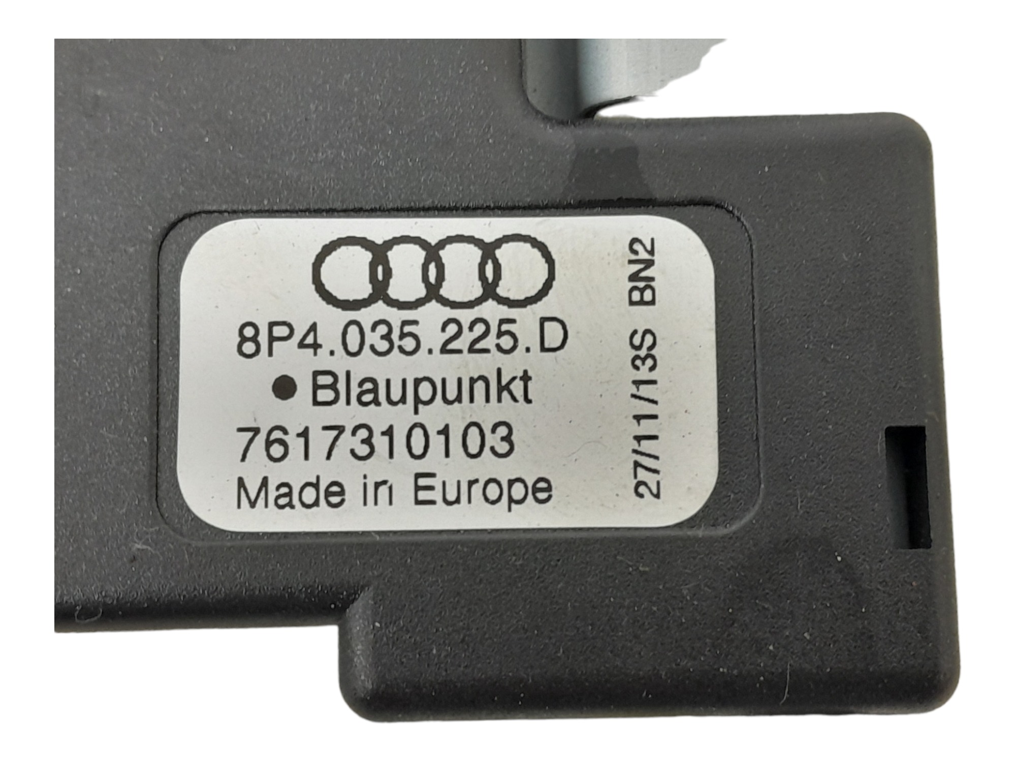 Modulo Amplificador Audi A3 Sportback 2.0 16v 2012 Preto 10