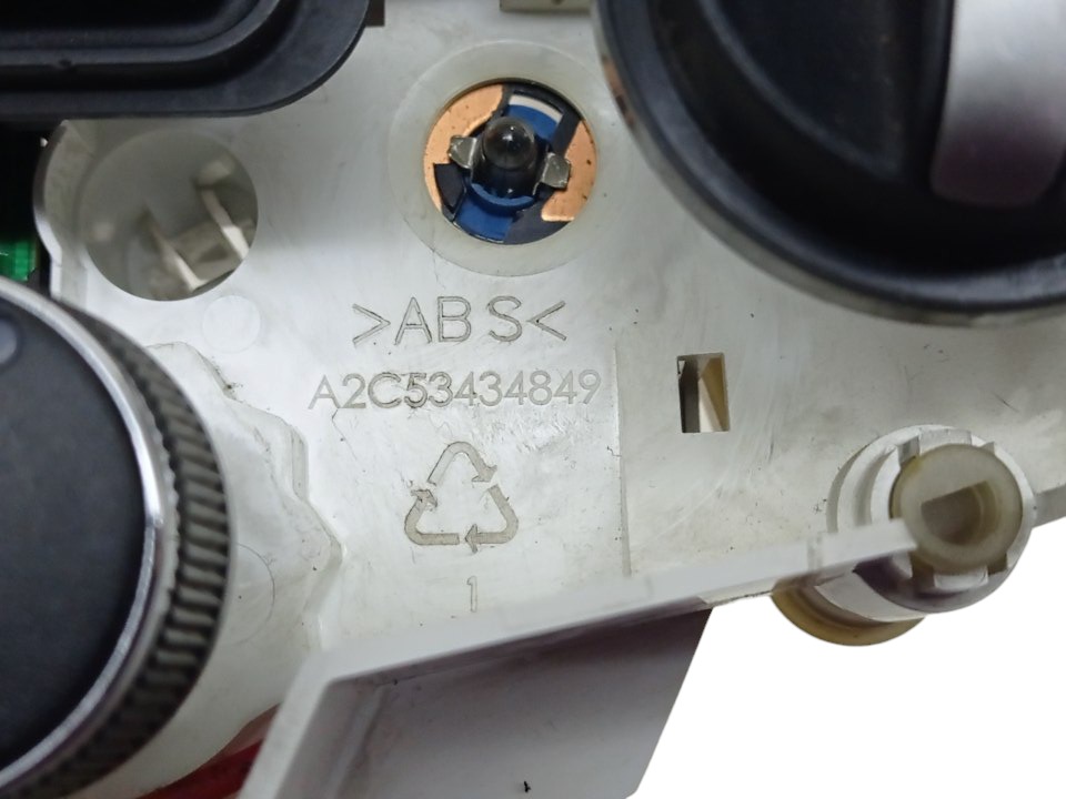 Controle De Ar Toyota Etios 2014 6