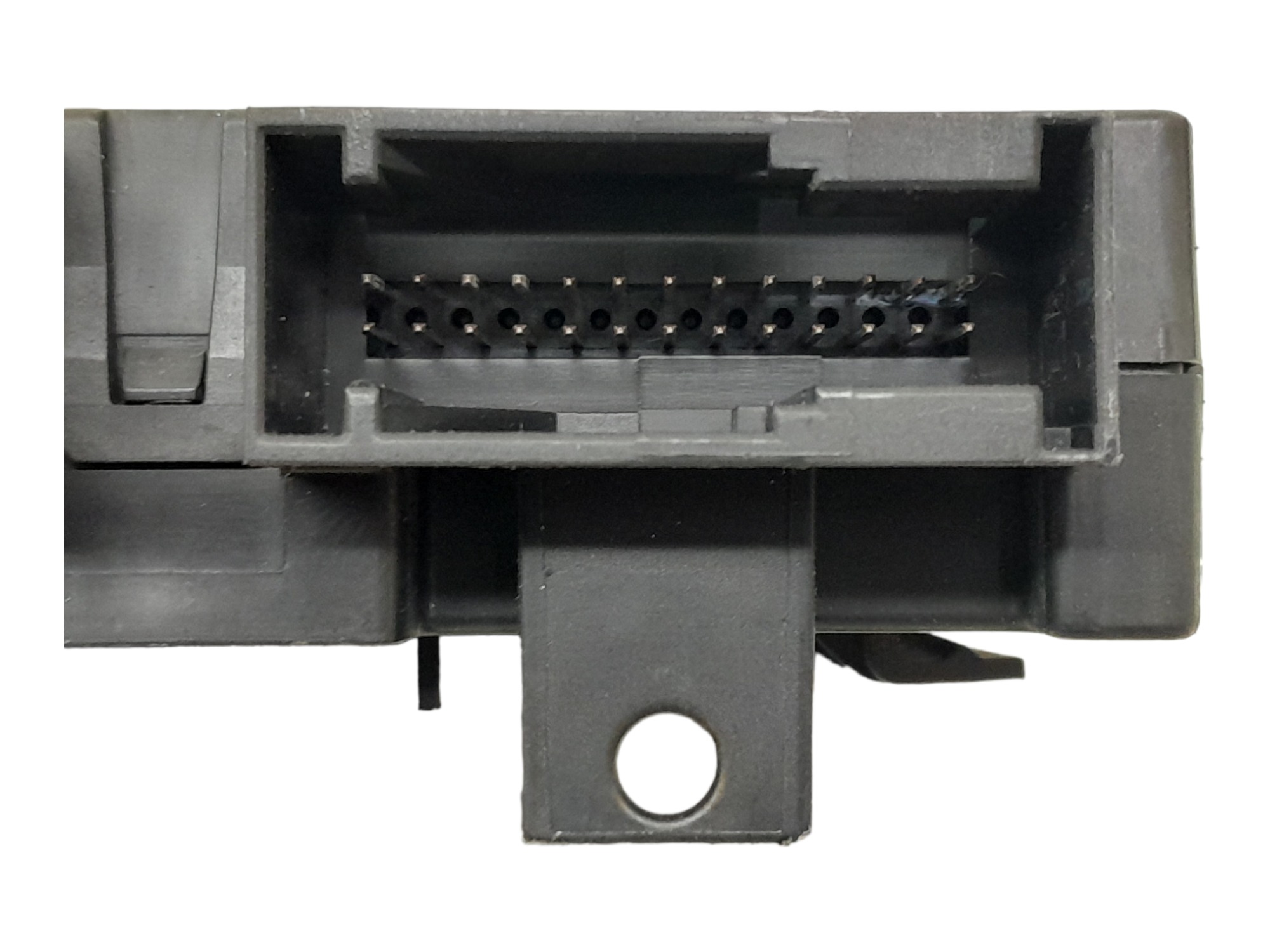 Modulo Controle De Ar Bmw X4 3.0 6cc 2023 6