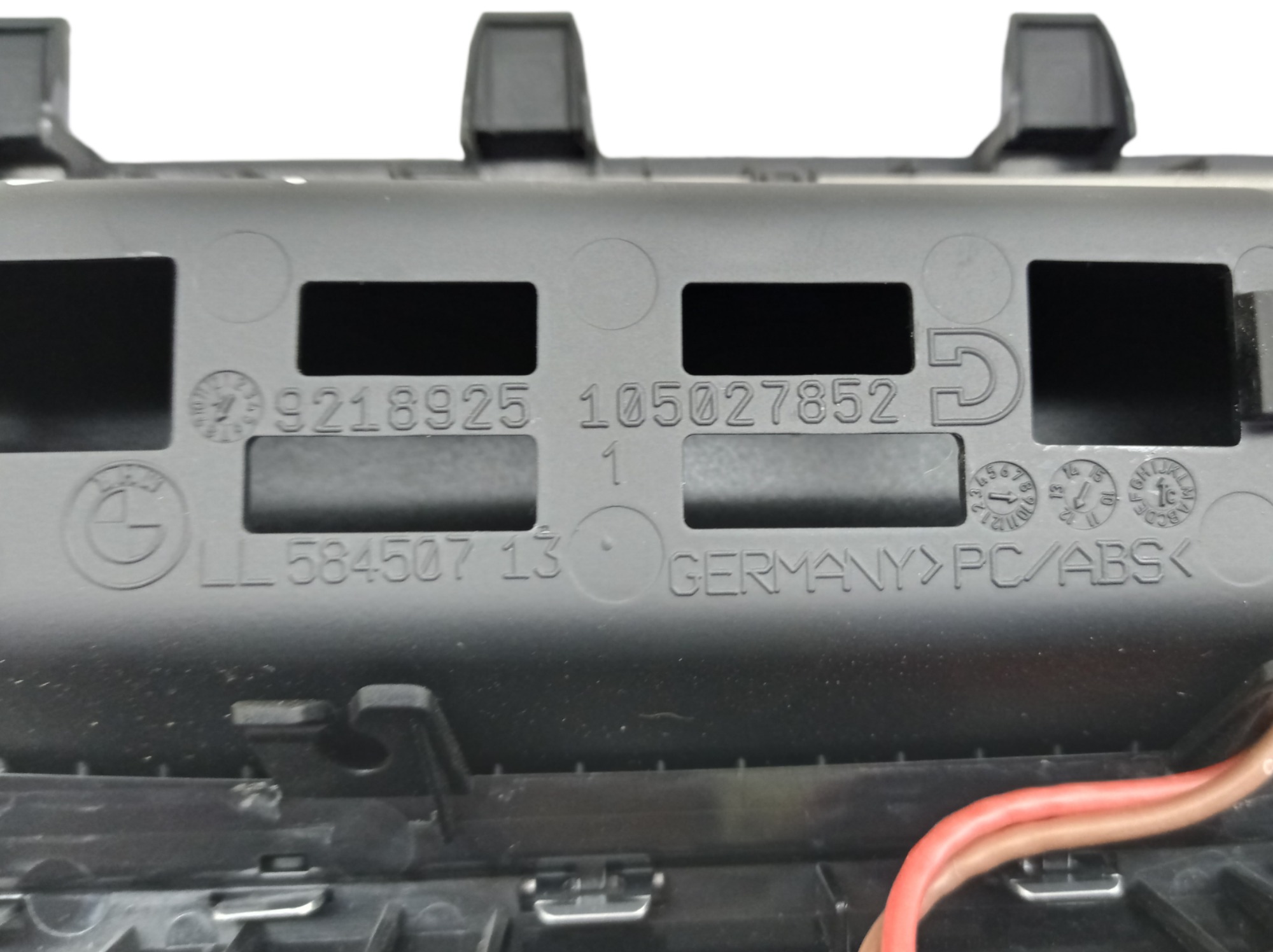 Moldura Central Console Porta Copos Bmw 320i 2013  Preto 7