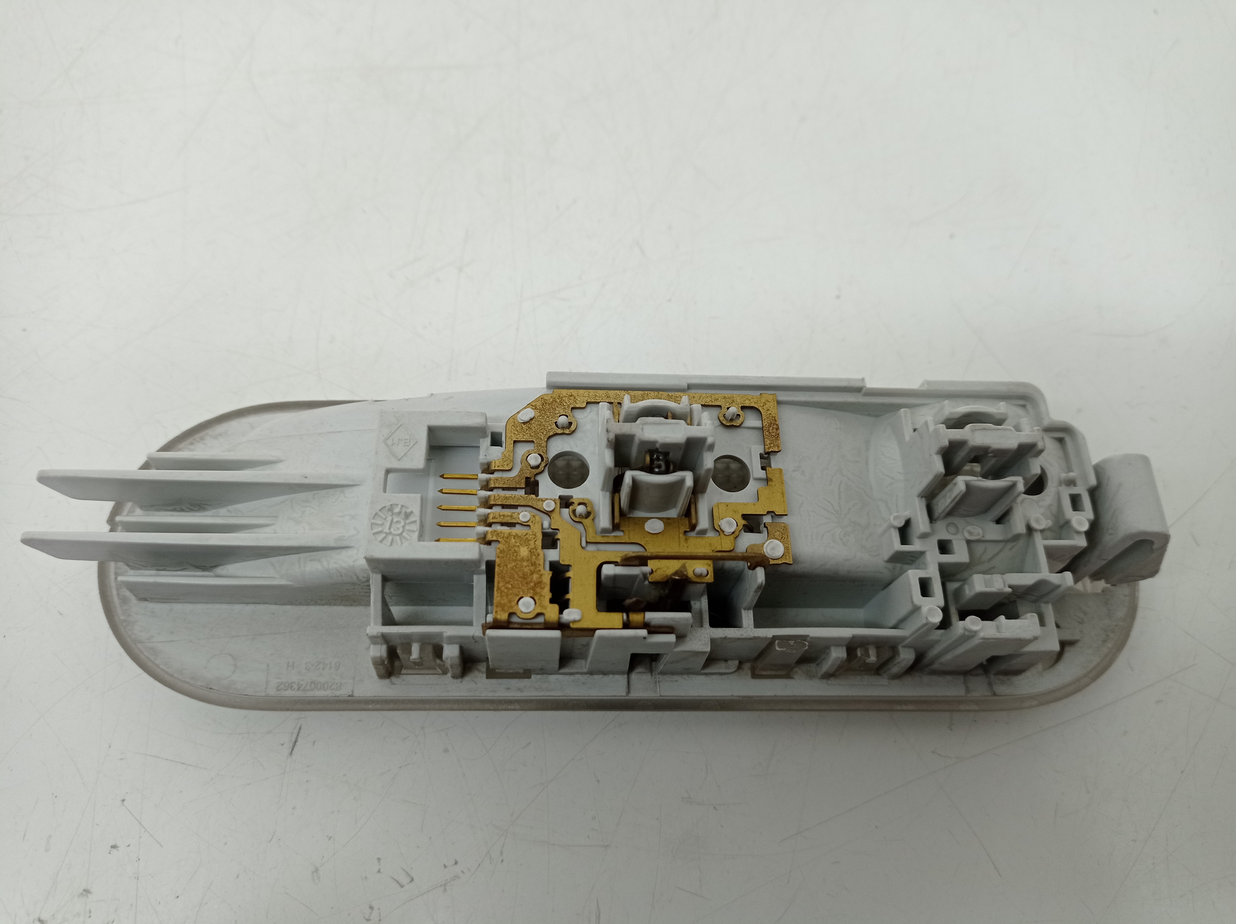 Luz De Teto Traseira Renault Duster 2014 5