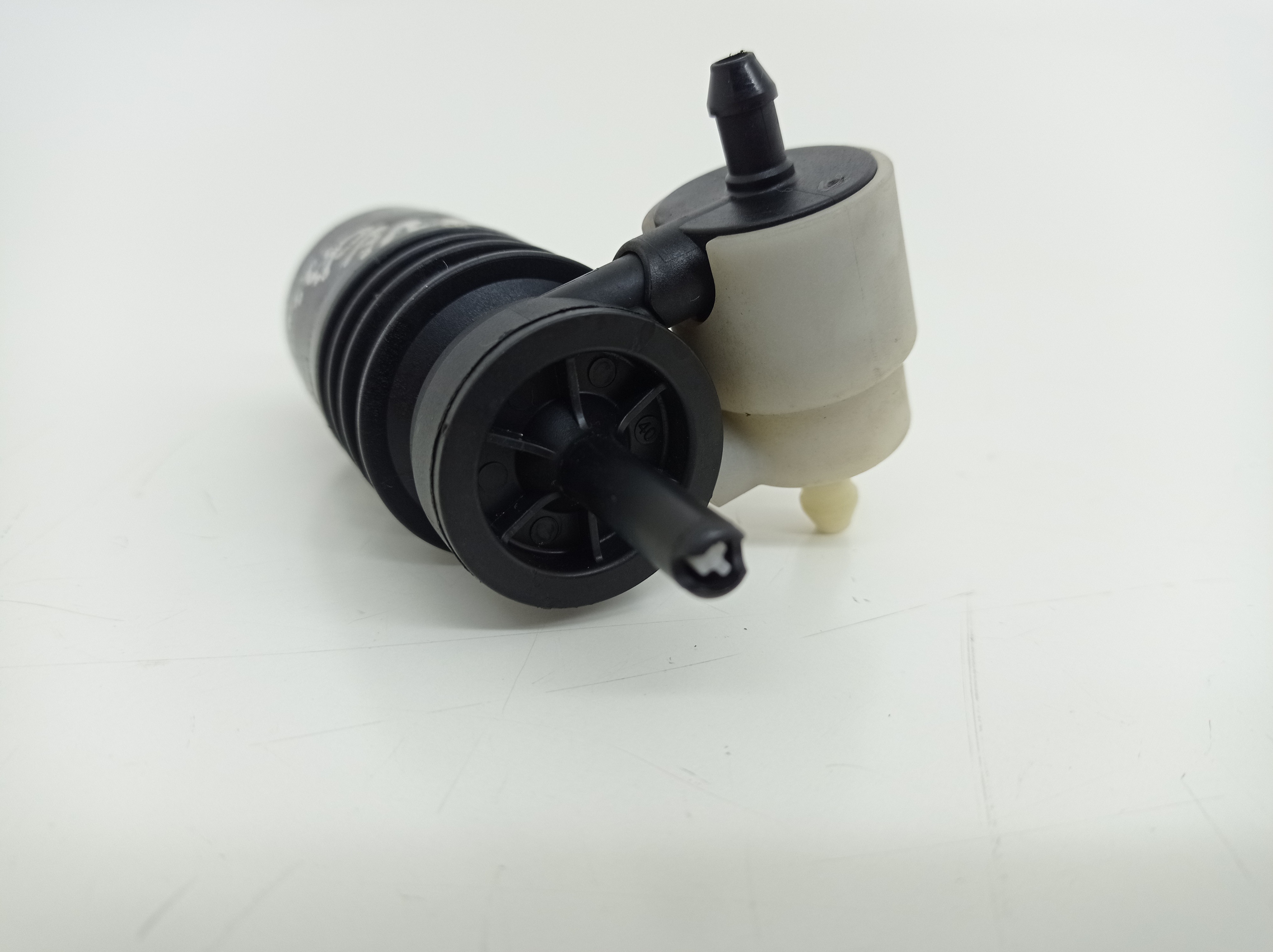 Motor Esquicho Limpador Chevrolet Tracker 1.4 2017 4